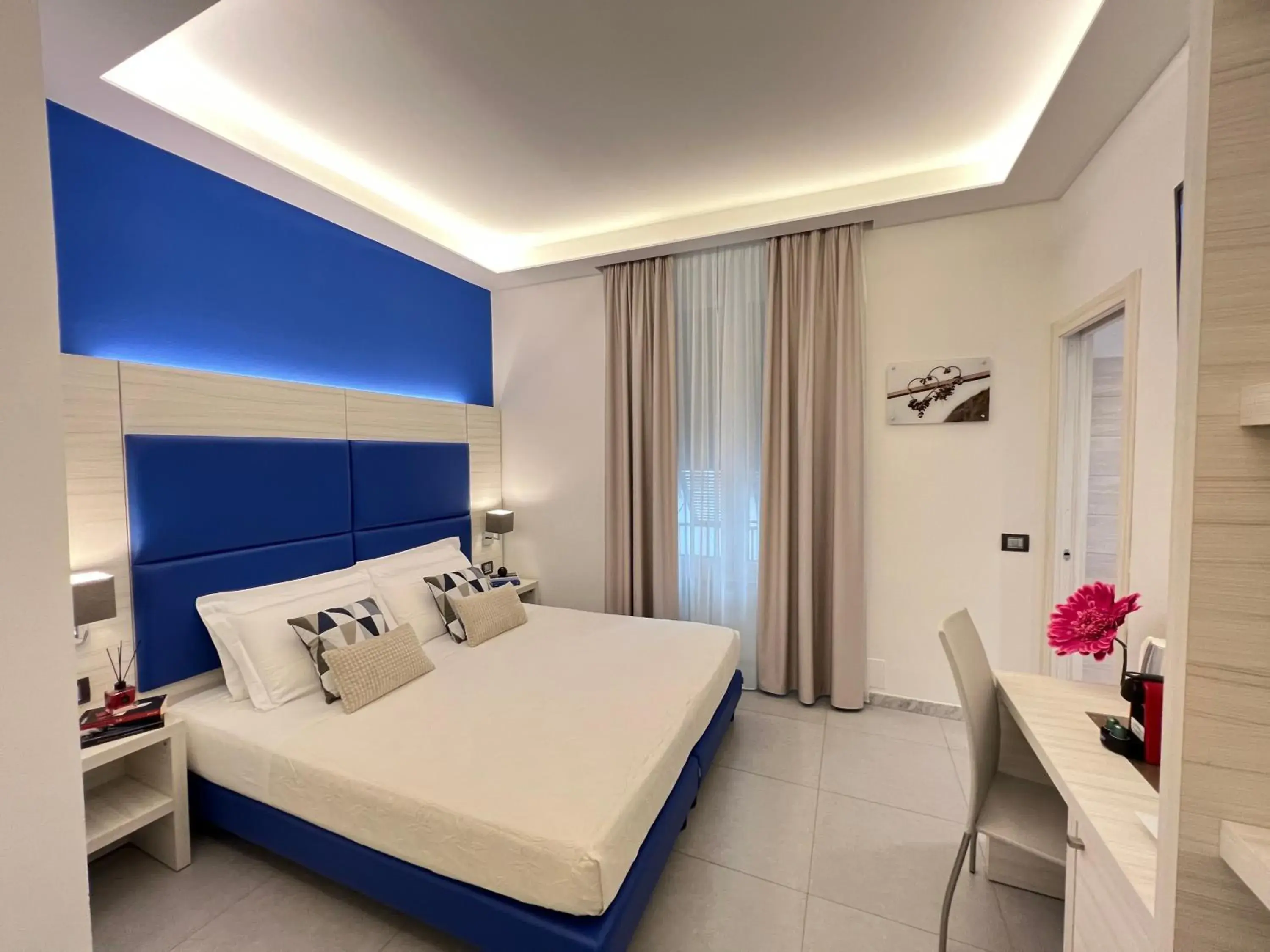 Double Room with Private Bathroom in Cinqueterre Behind Double Room with Private Bathroom in Cinqueterre Behind