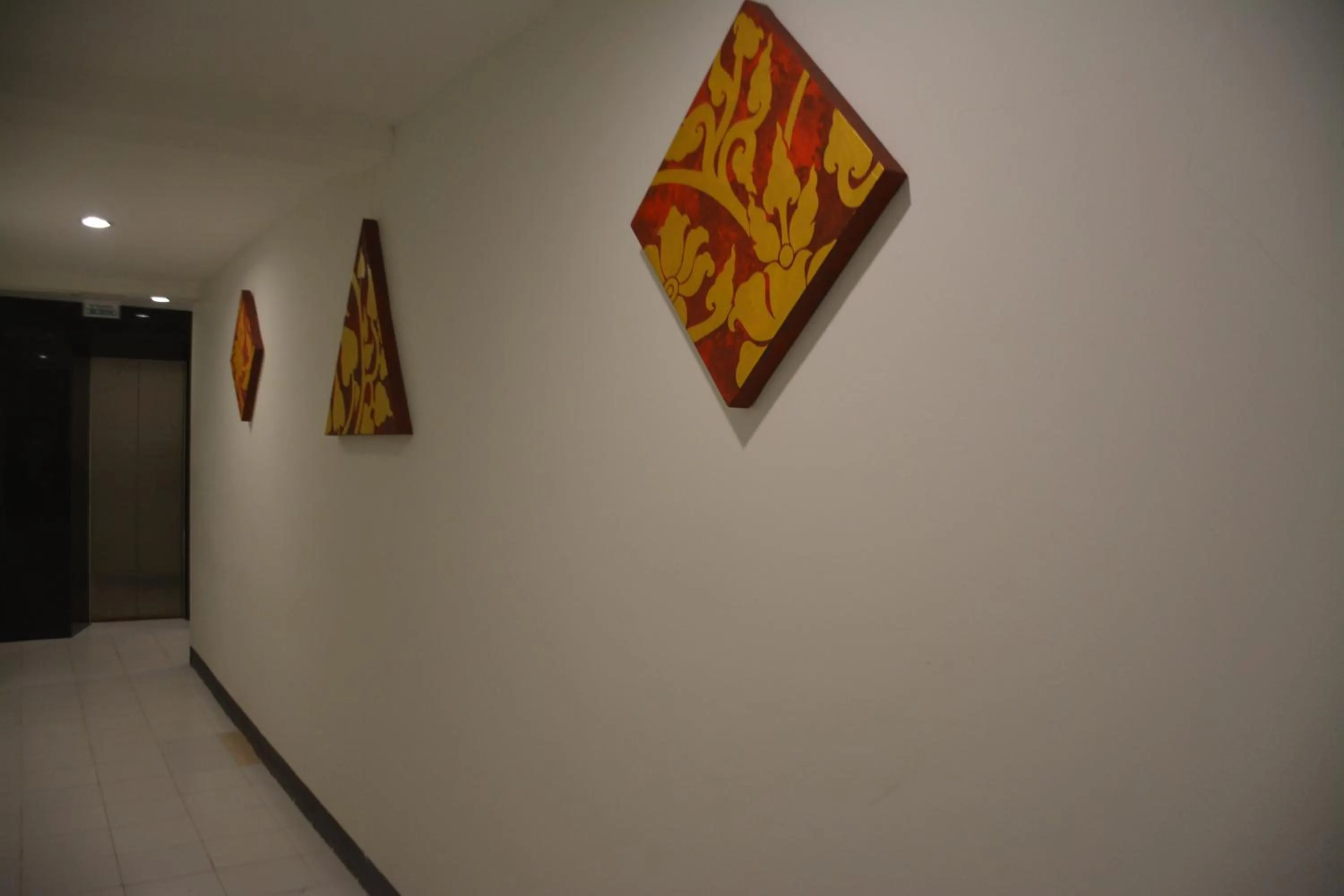 Property building in Patong Moon Inn Residence