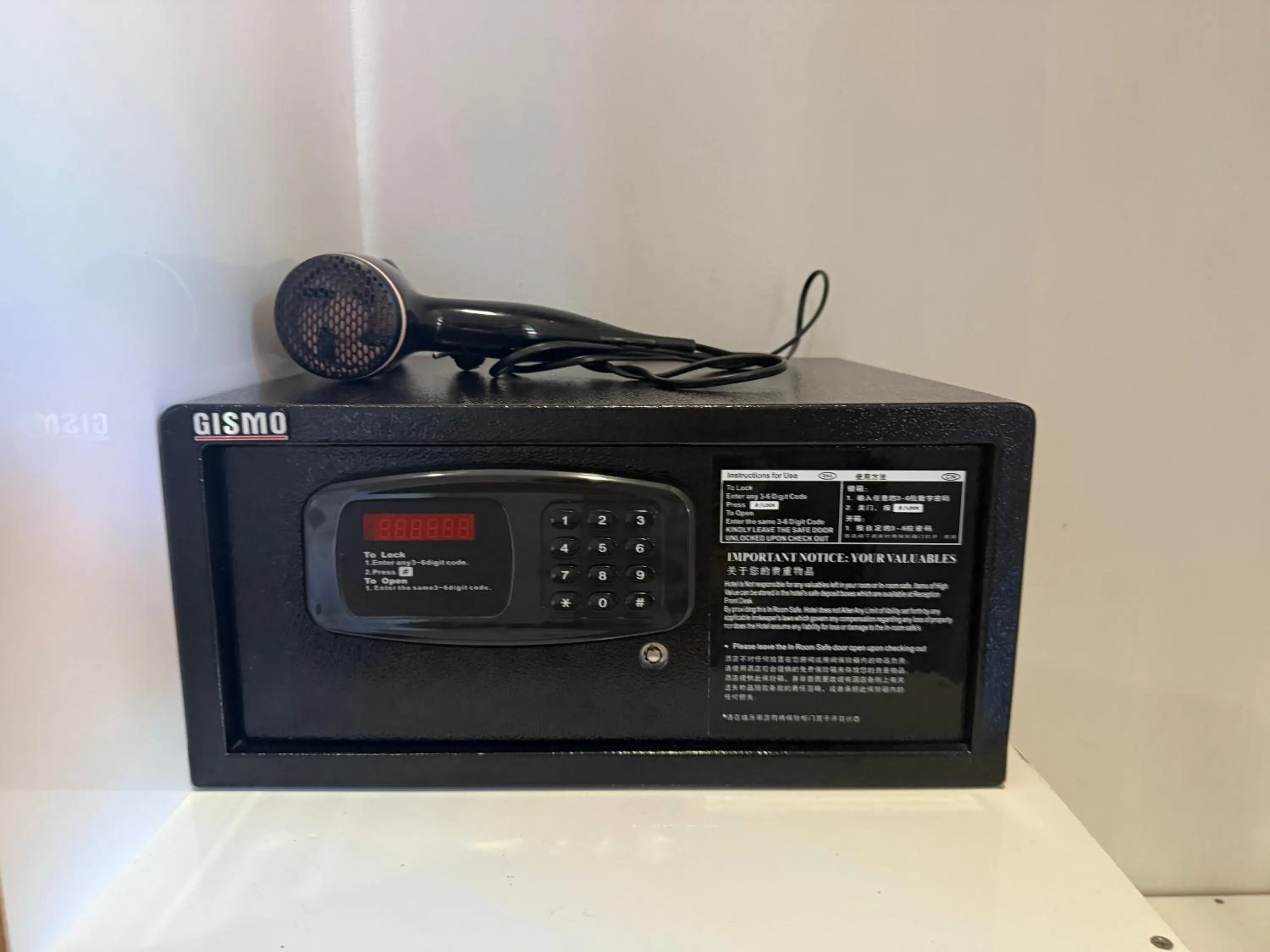 hair dryier in West Sands