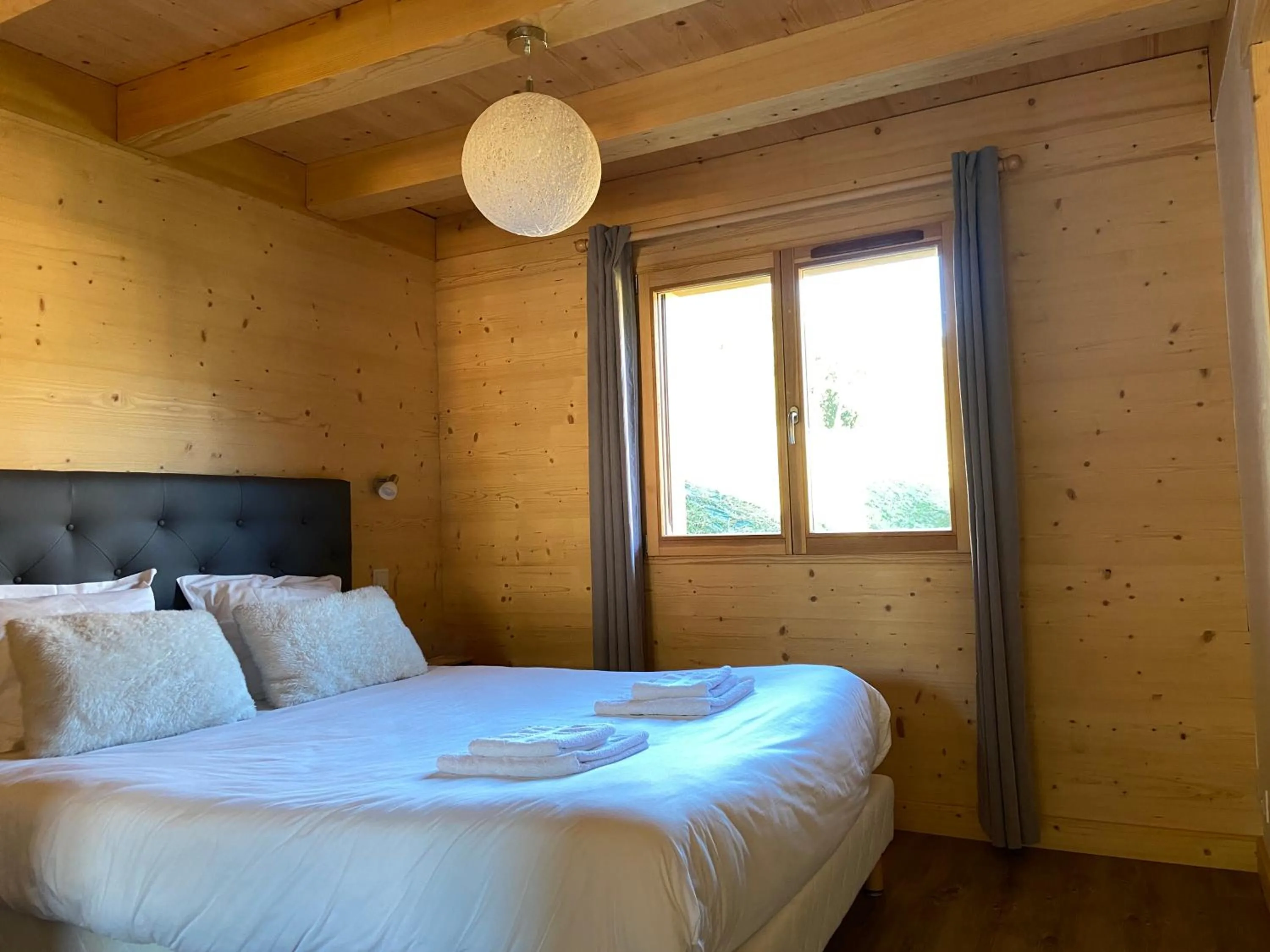 Bedroom, Bed in Chalet Soleya