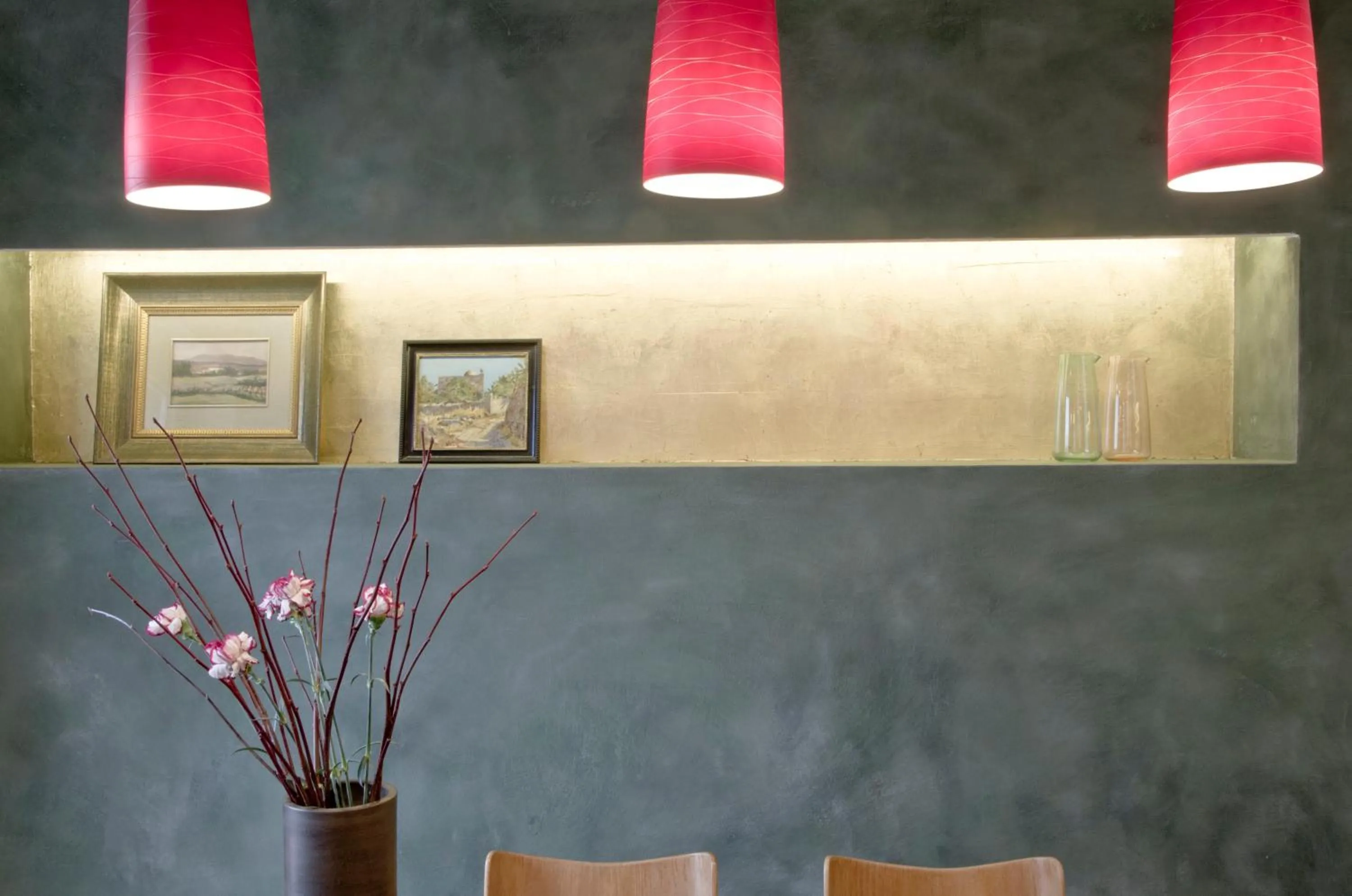 Communal lounge/ TV room in Limen Matera Guesthouse