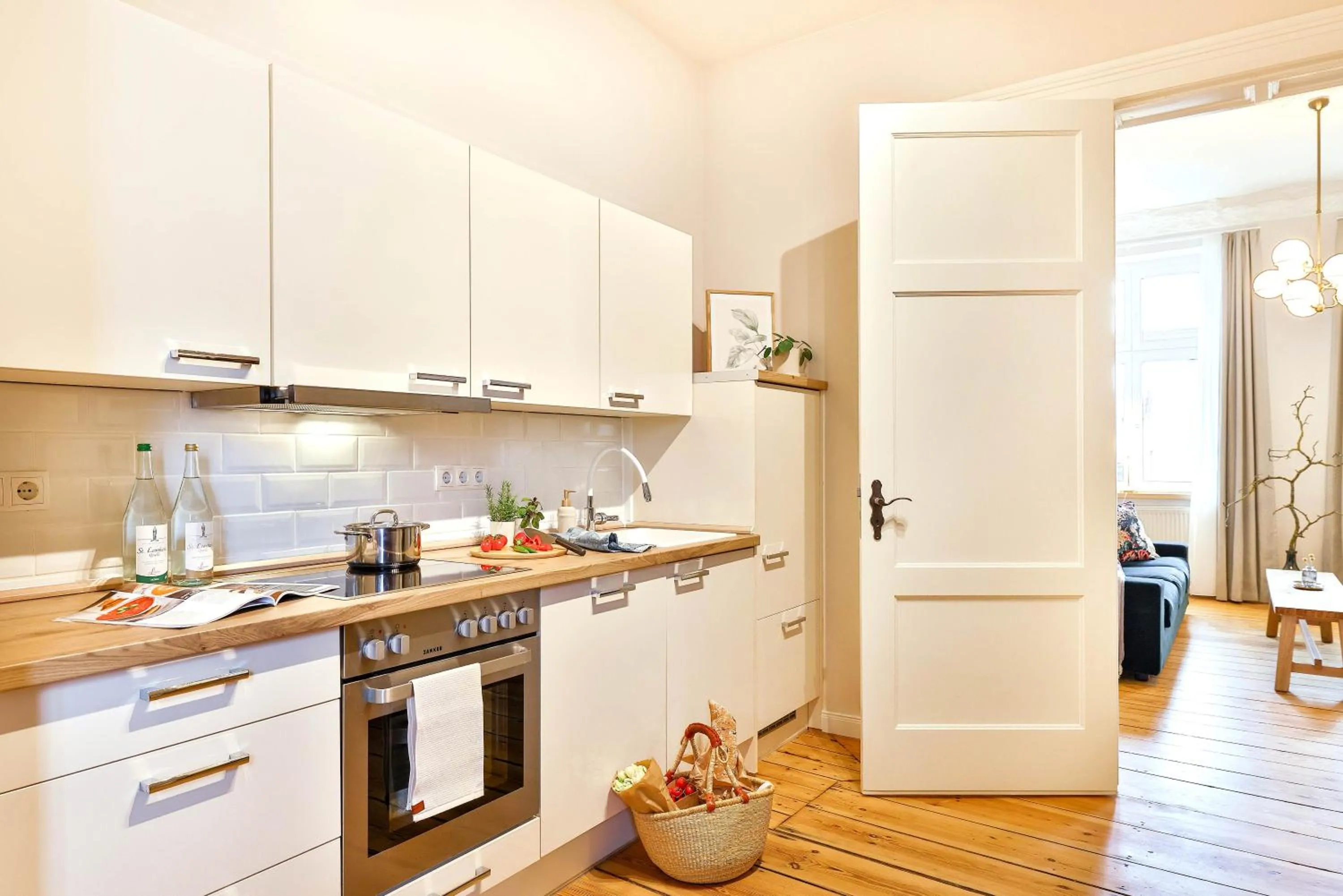 Kitchen or kitchenette in Apartments am Bahnhof