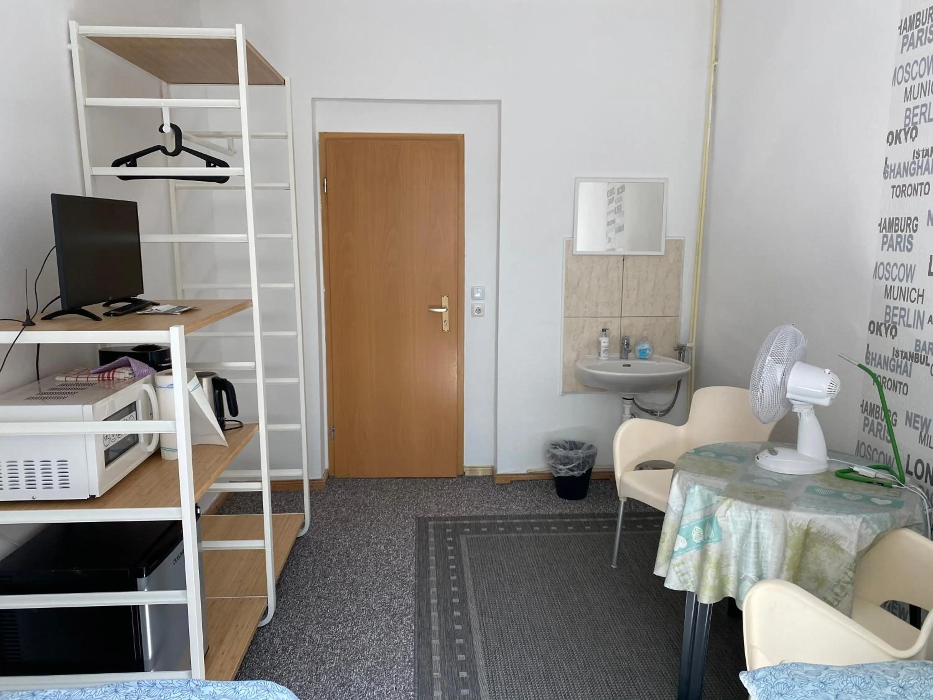 Photo of the whole room in Bigus