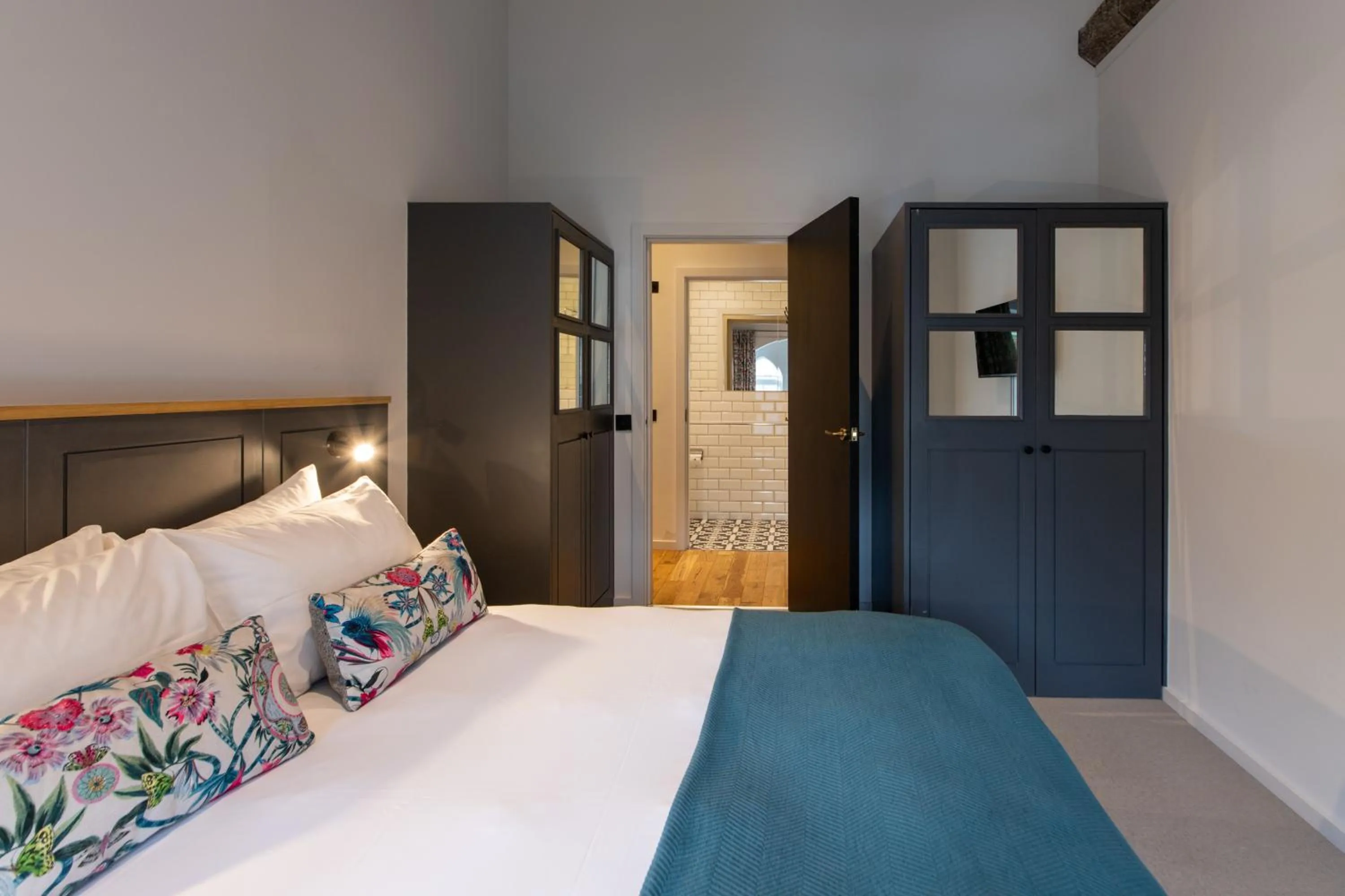 Bedroom, Bed in Linton Collection - Blackfriars Lofts