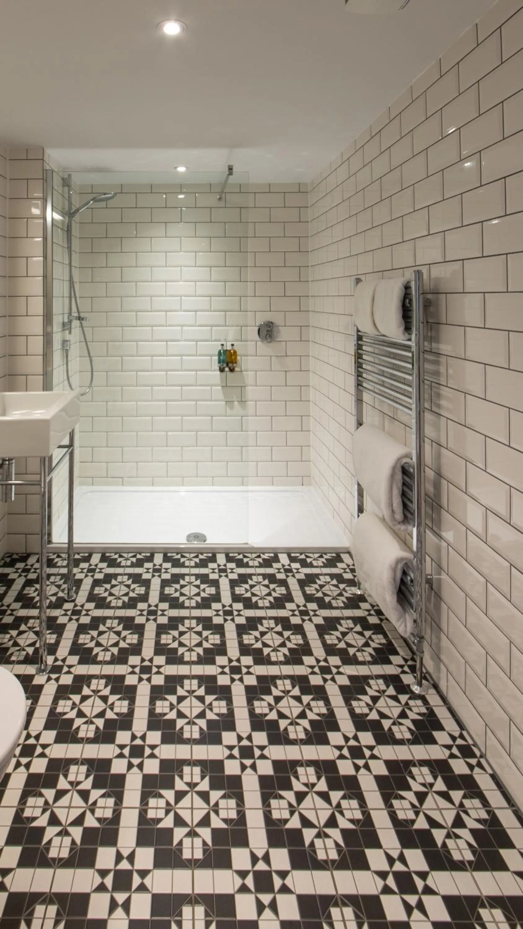 Shower in Linton Collection - Blackfriars Lofts