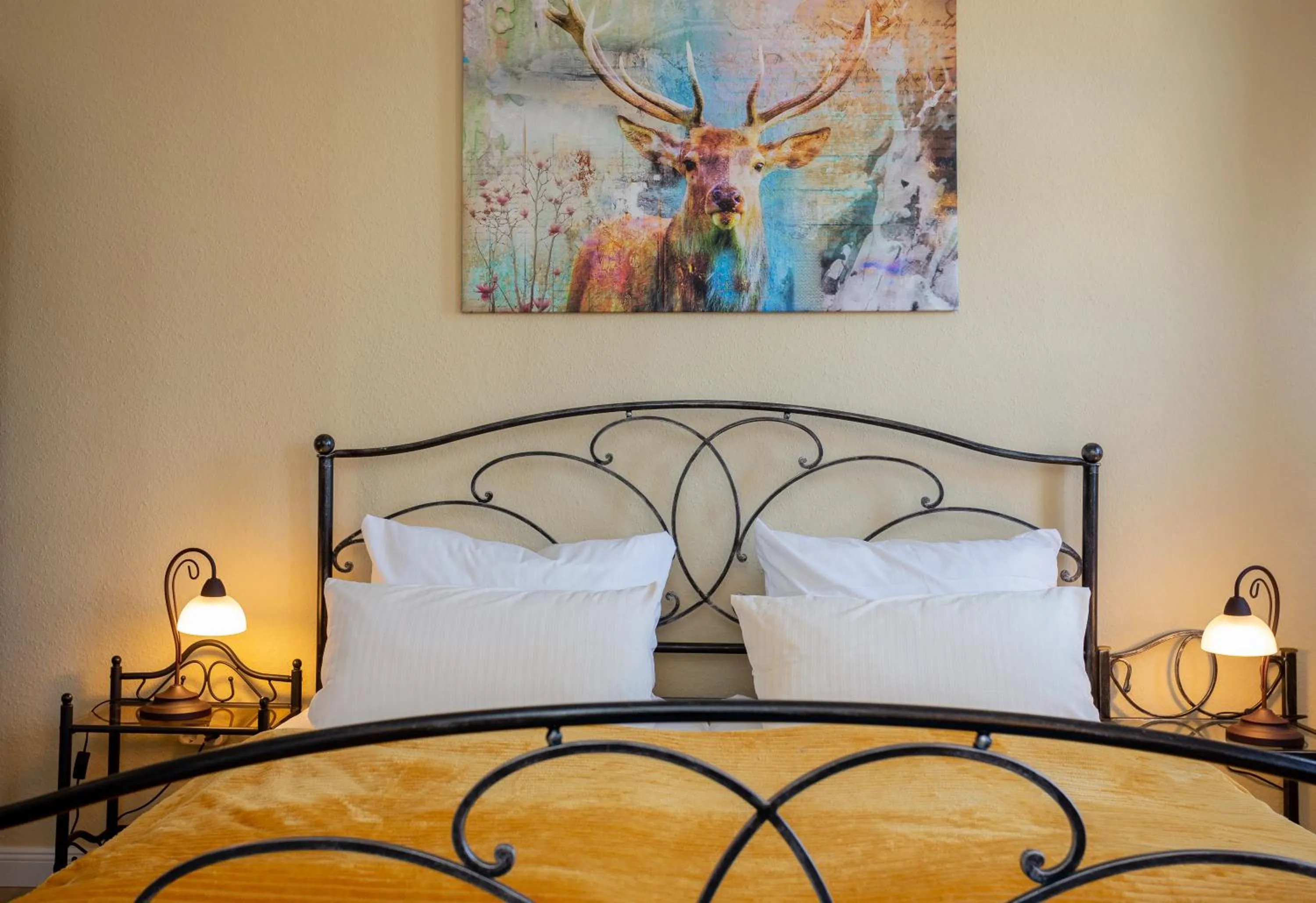 Bedroom, Bed in Klosterhotel Walkenried