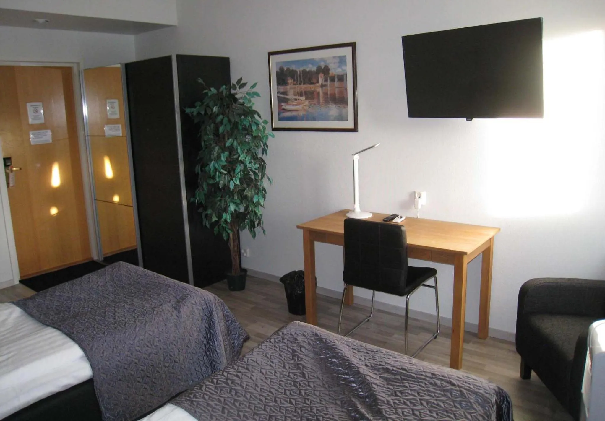 TV and multimedia, Bed in Hotelli Marilyn