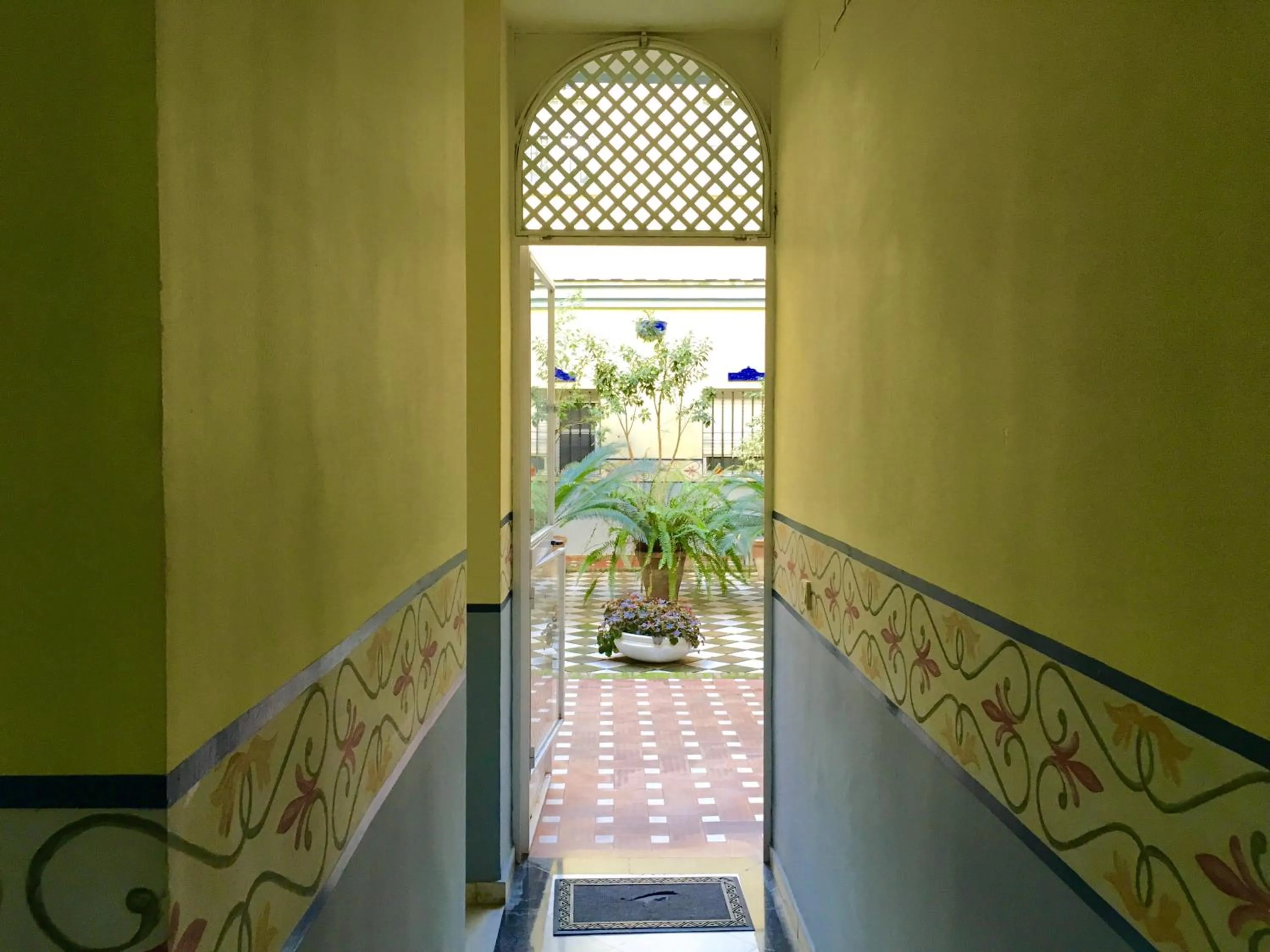 Patio in Casas de Sevilla - Apartamento Puente de Triana