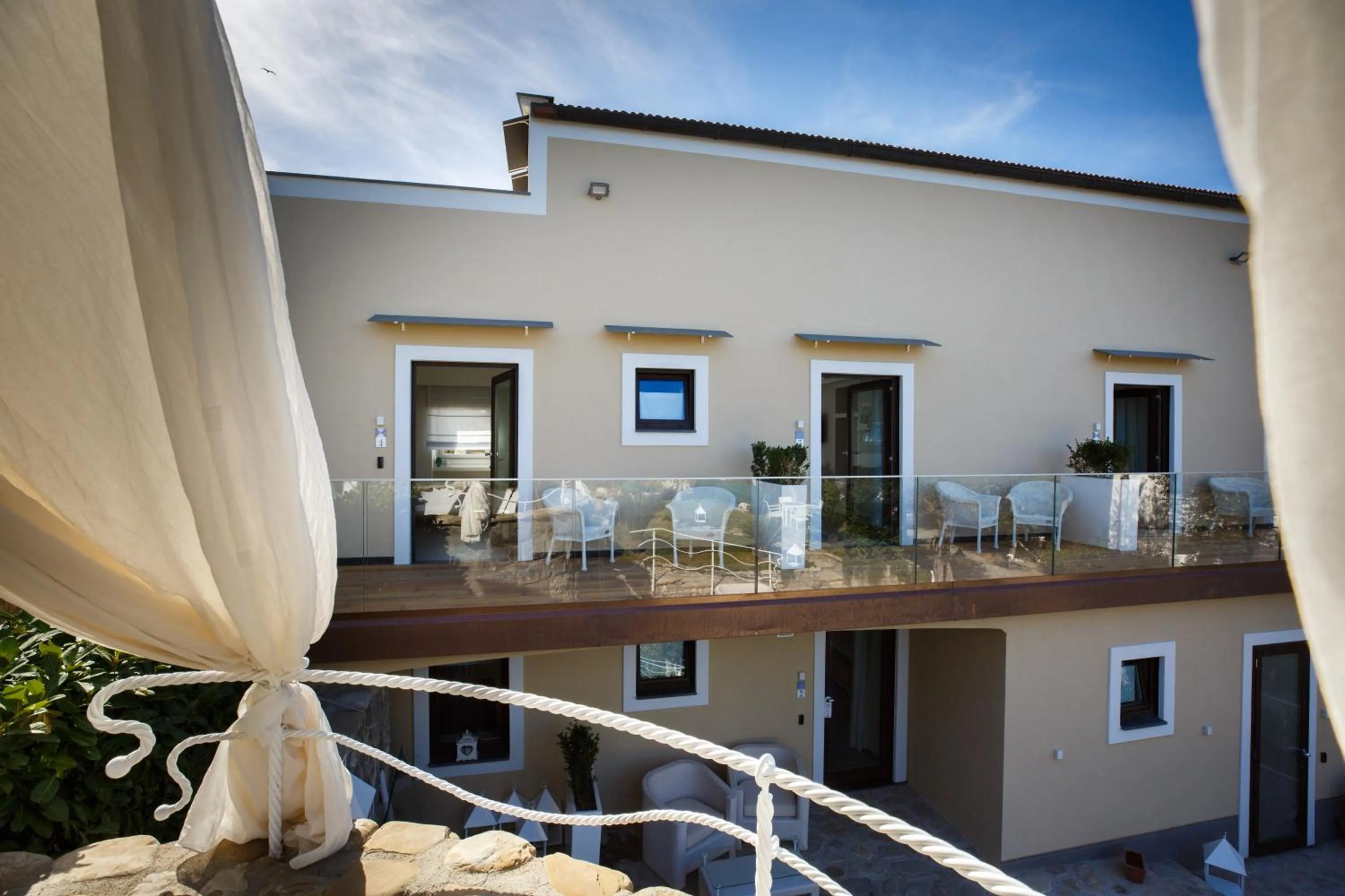 Facade/entrance in MelRose Relais