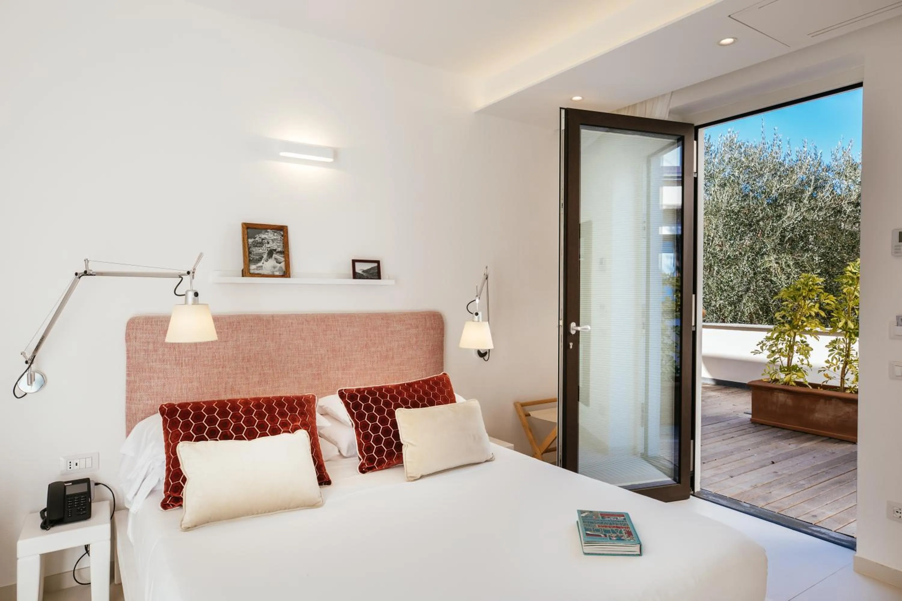 Bedroom, Bed in MelRose Relais