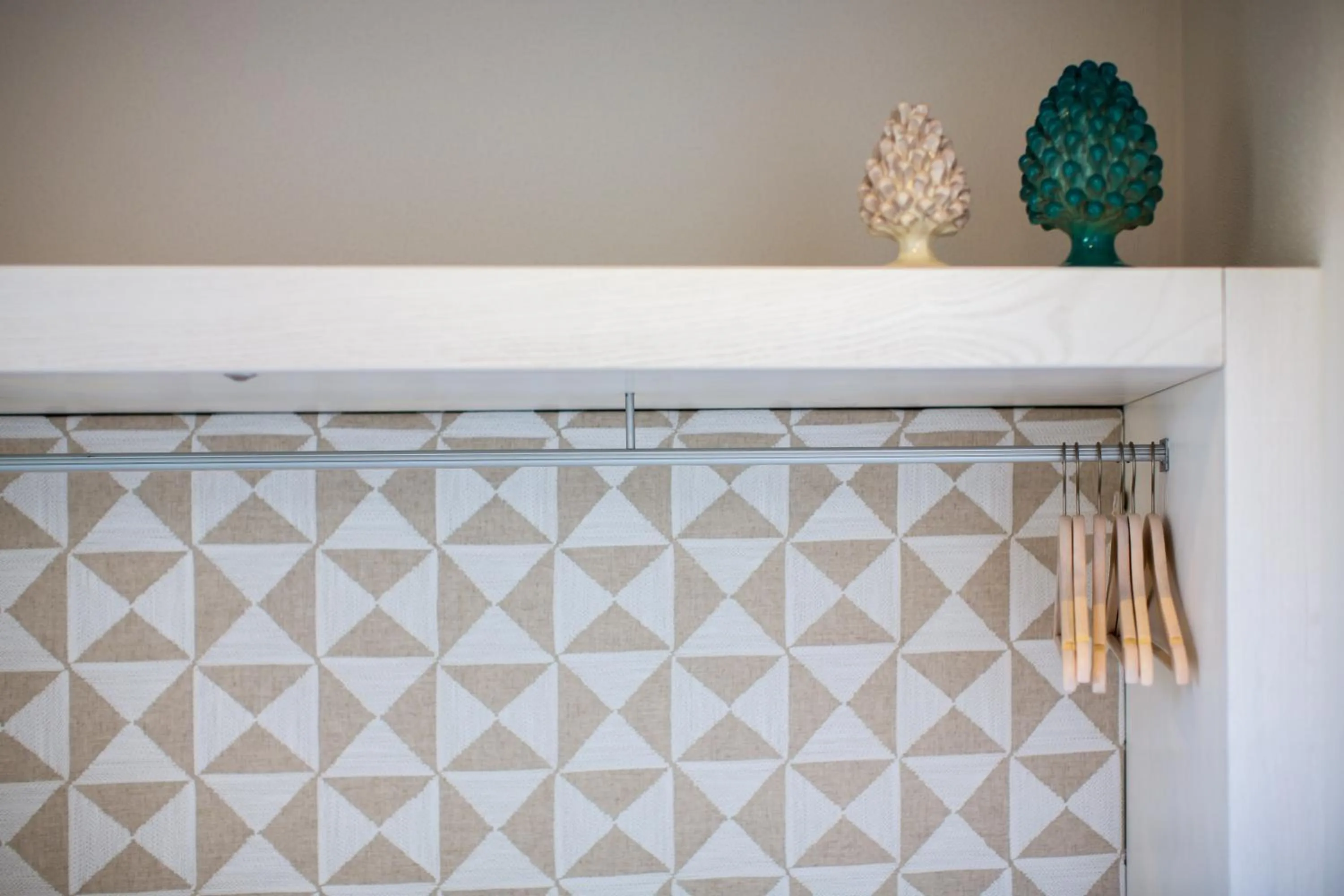 Decorative detail in MelRose Relais