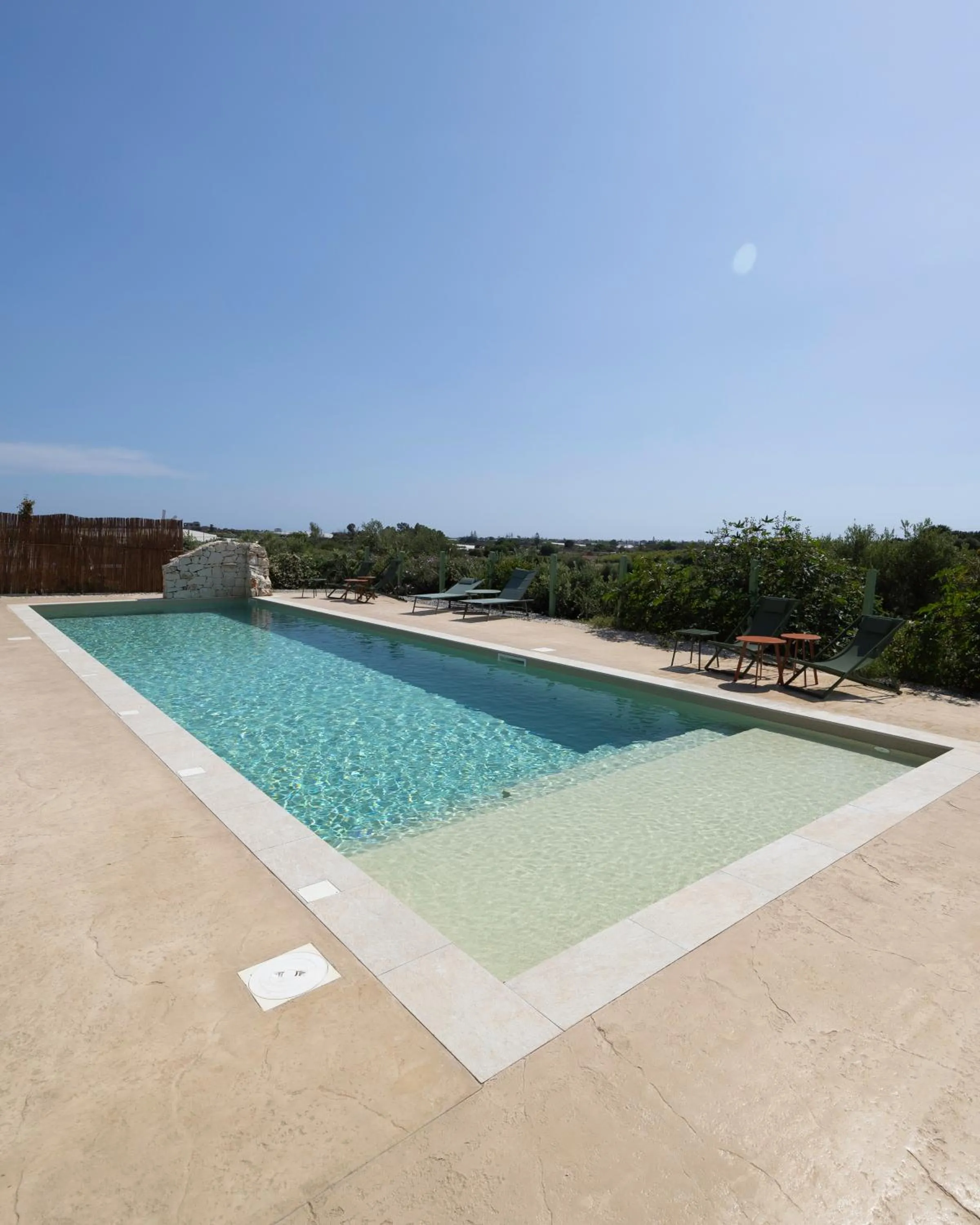Swimming pool in Ciriga Sicily Glamping