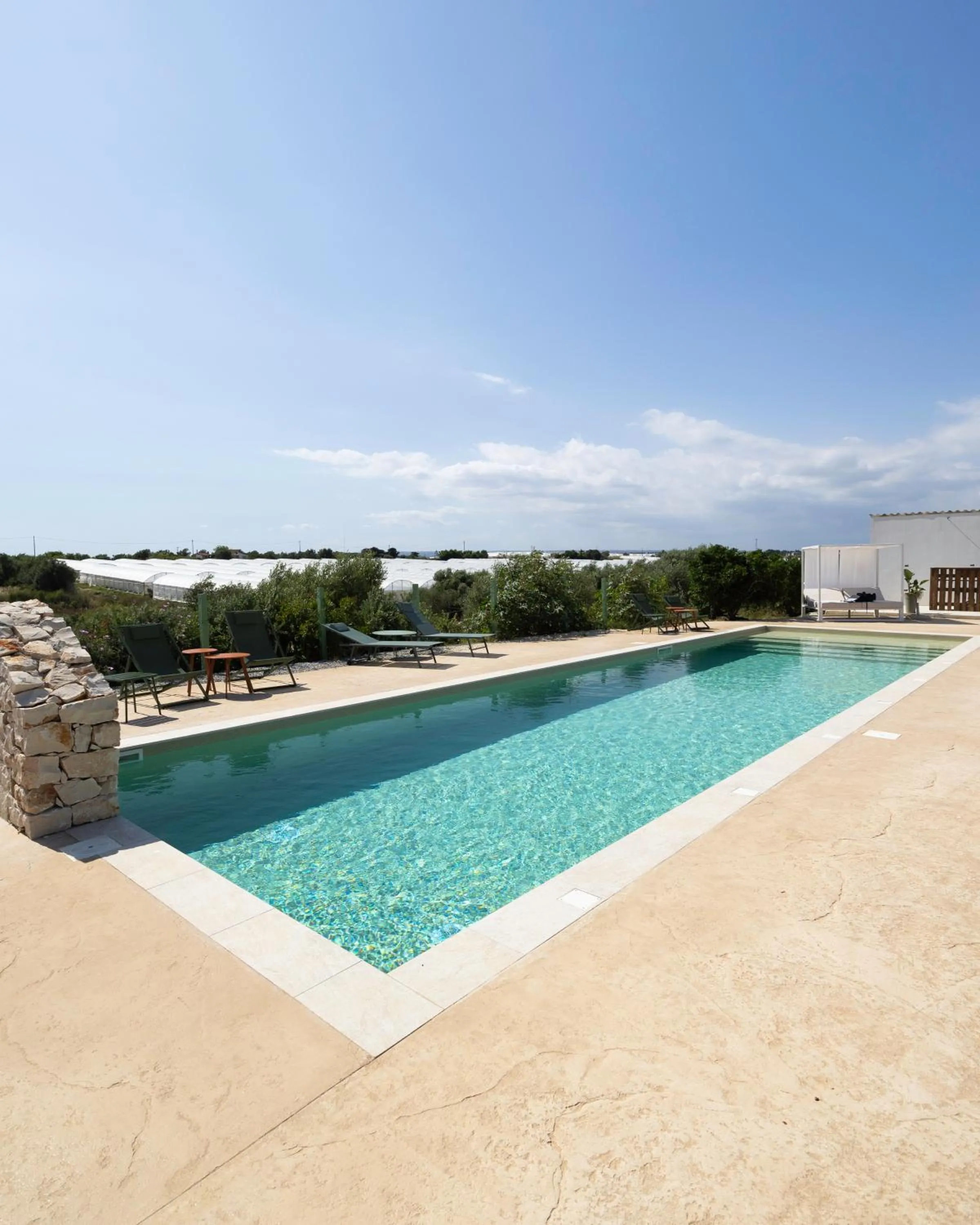 Swimming pool in Ciriga Sicily Glamping