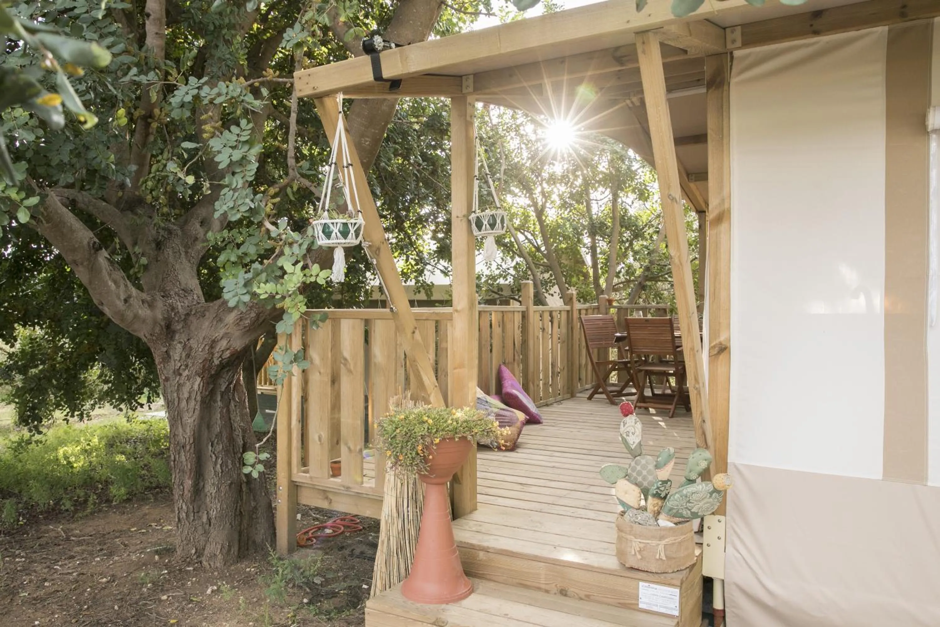 Patio in Ciriga Sicily Glamping