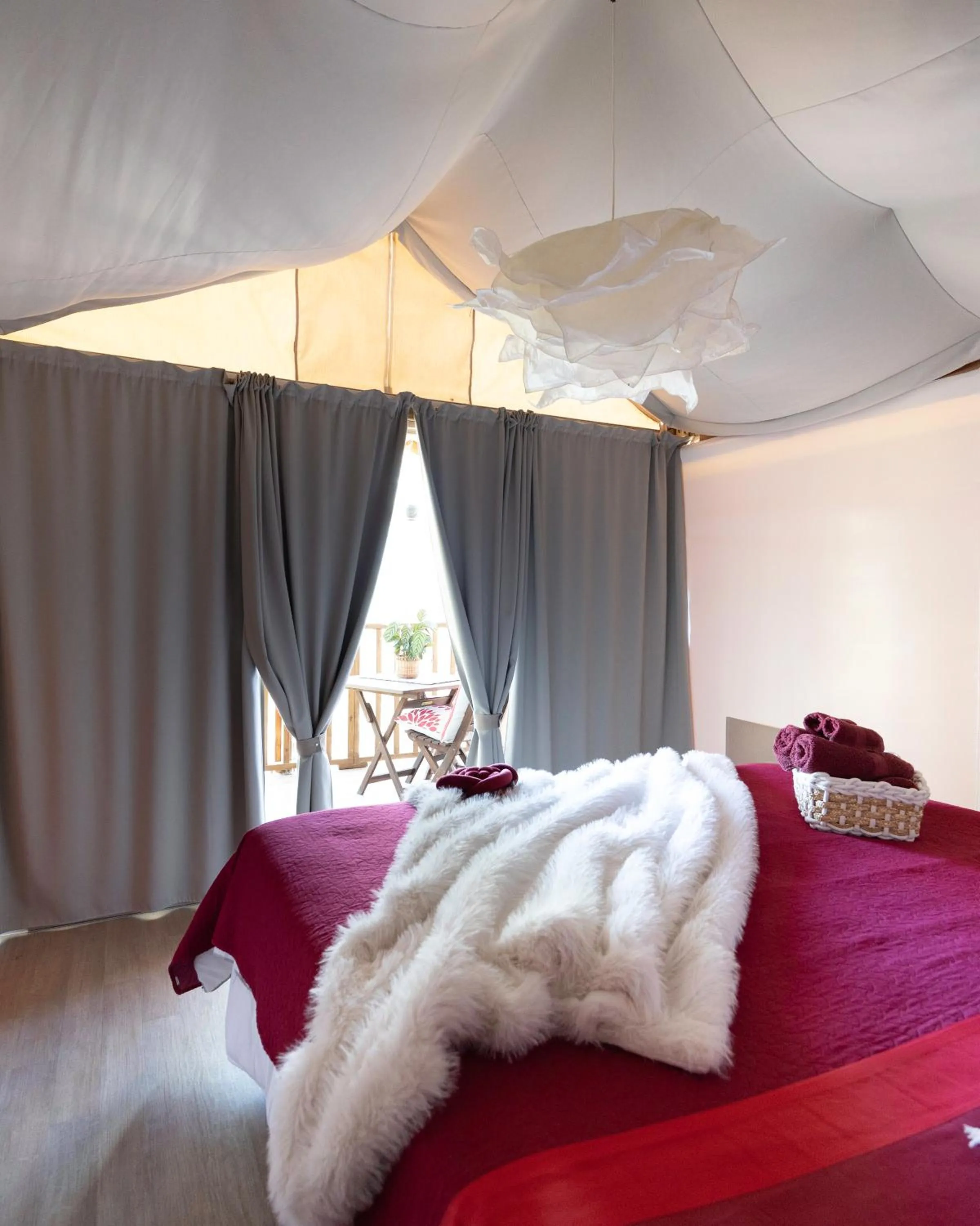 Bedroom, Bed in Ciriga Sicily Glamping