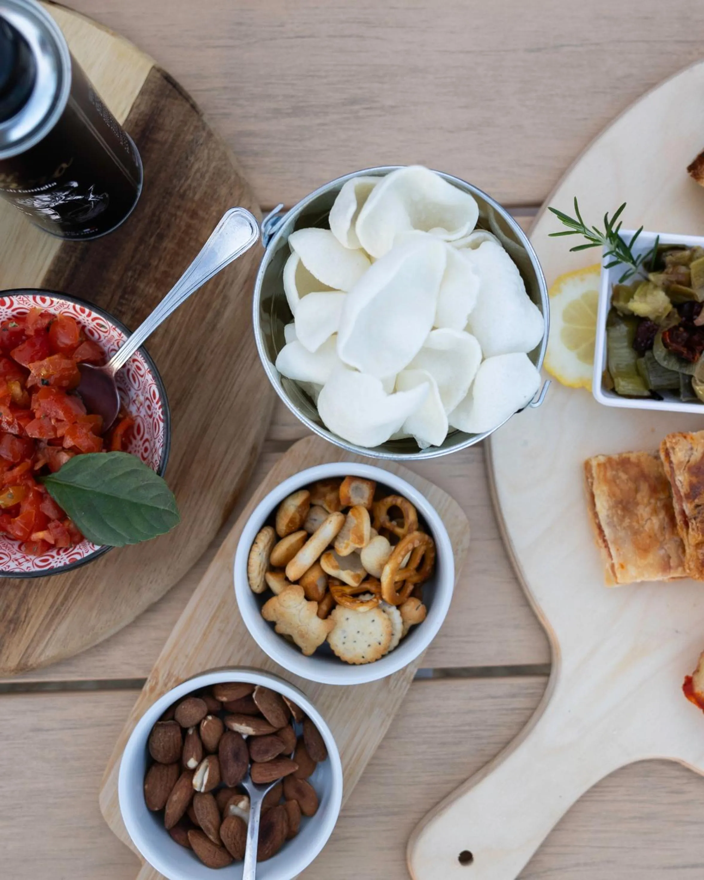 Food and drinks in Ciriga Sicily Glamping