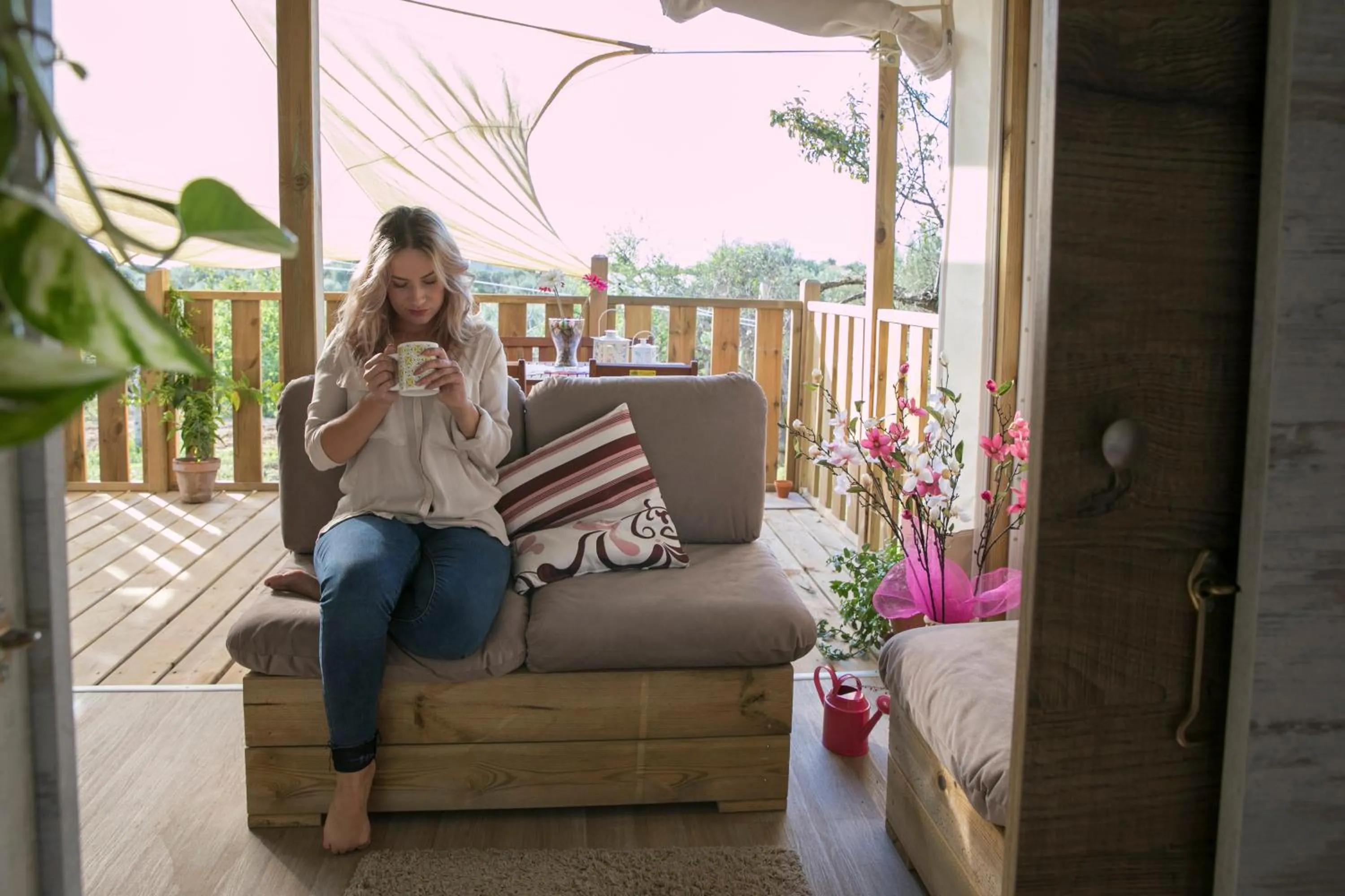 Patio in Ciriga Sicily Glamping
