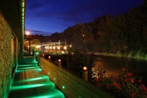 Area and facilities in Hotel Val De La Cascade