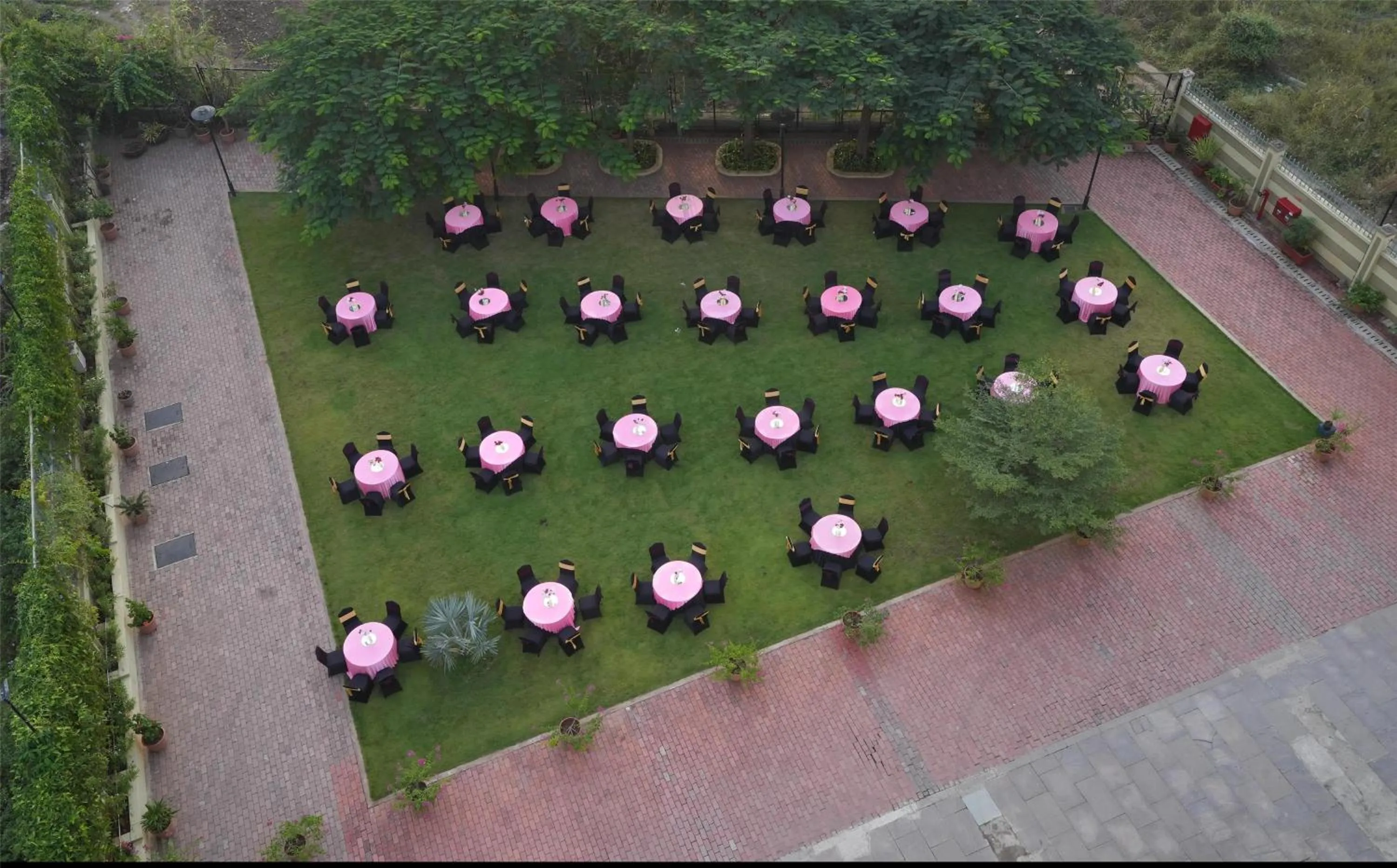 Property building in Radisson Blu Pune Hinjawadi