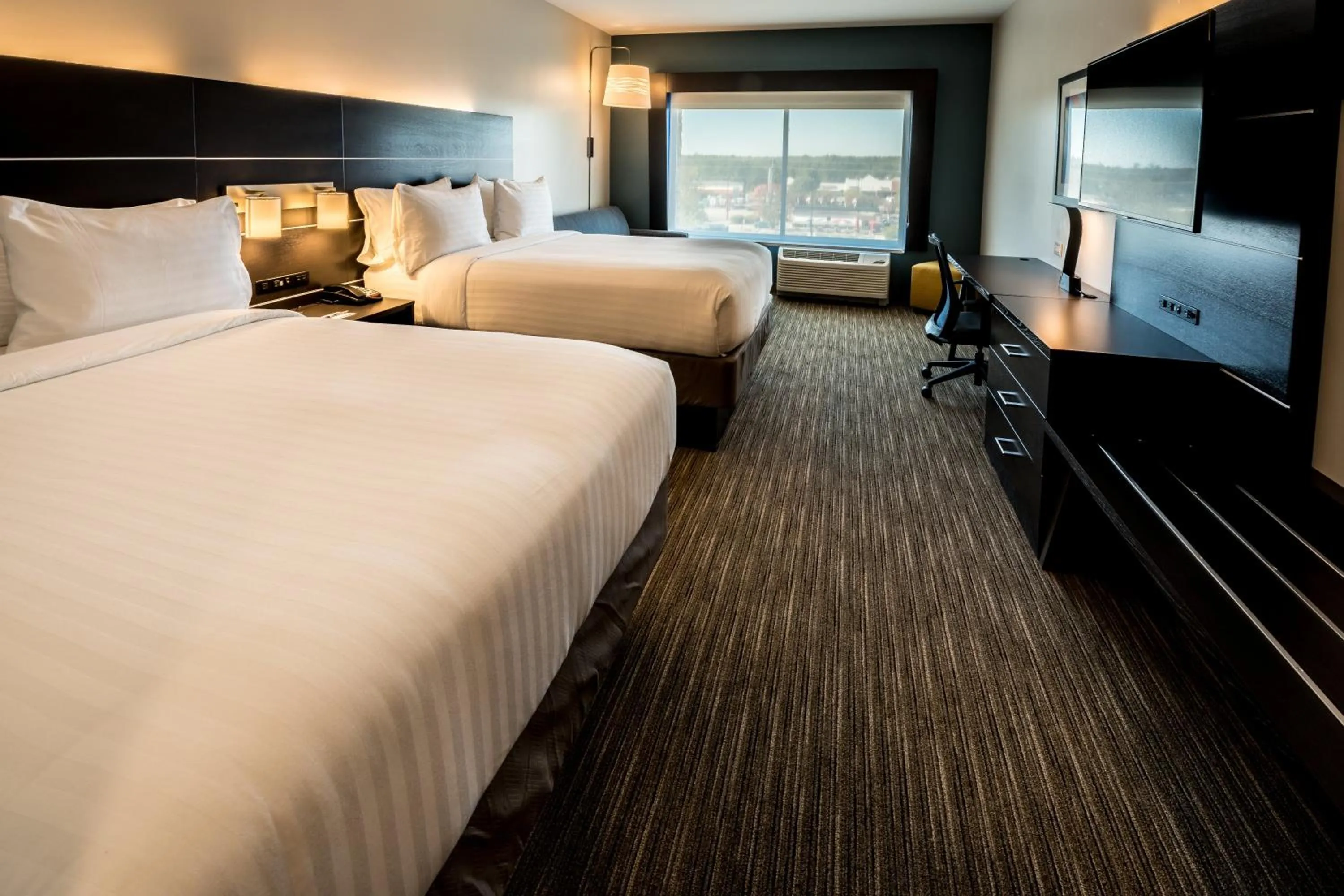 Photo of the whole room, Bed in Holiday Inn Express - North Augusta South Carolina by IHG