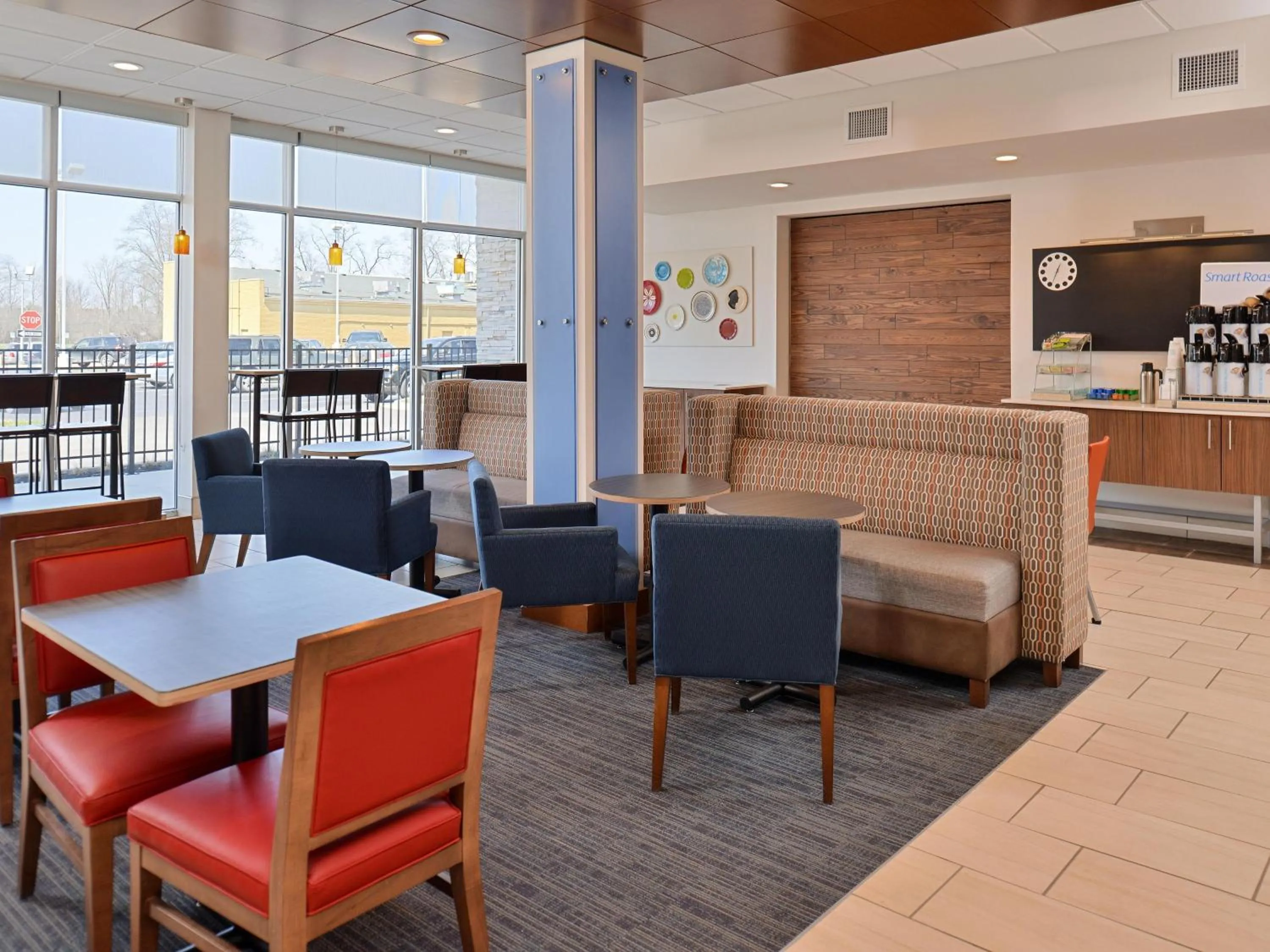 Breakfast in Holiday Inn Express & Suites - Brighton South - US 23 by IHG