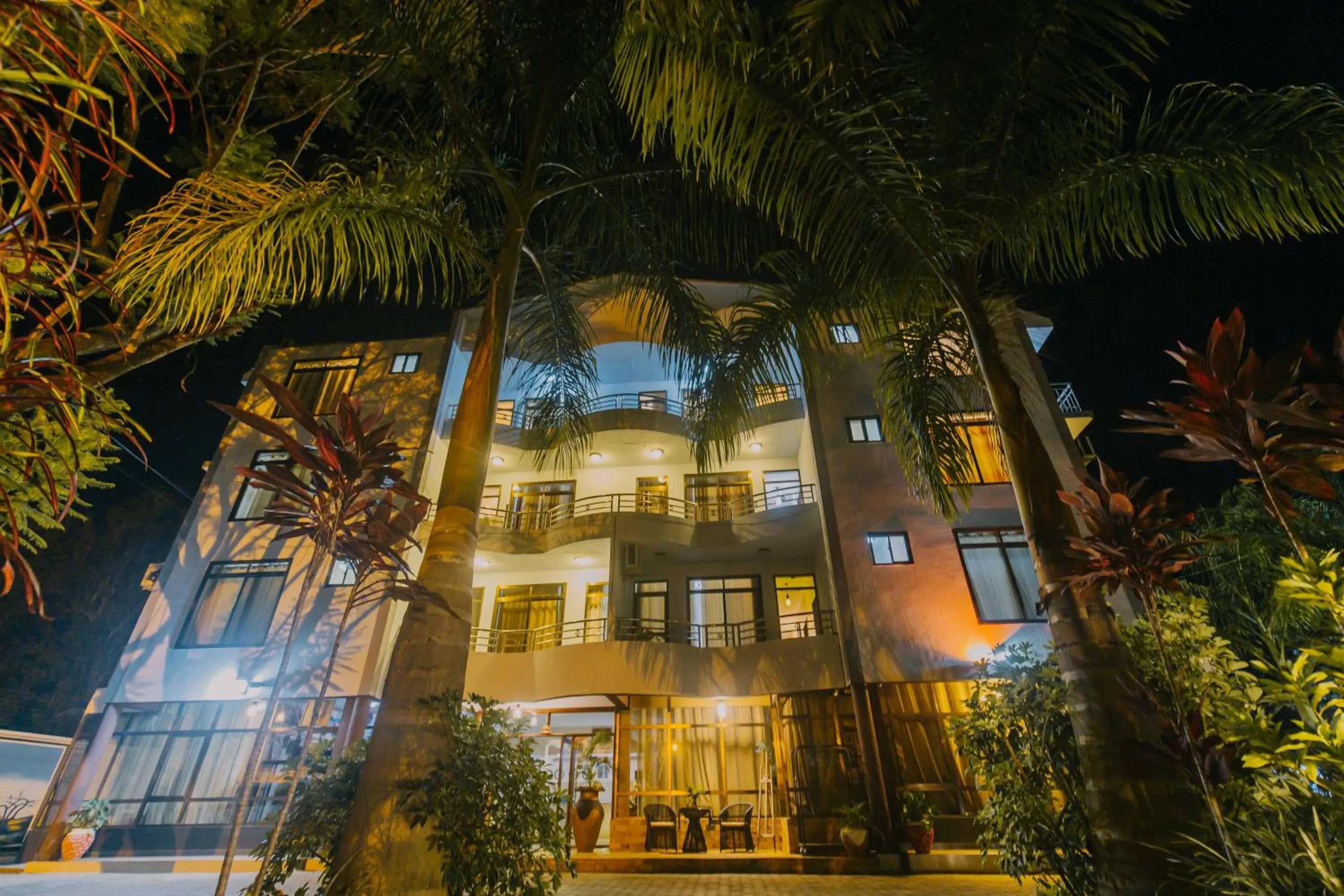 Property building in Panama Garden Resort