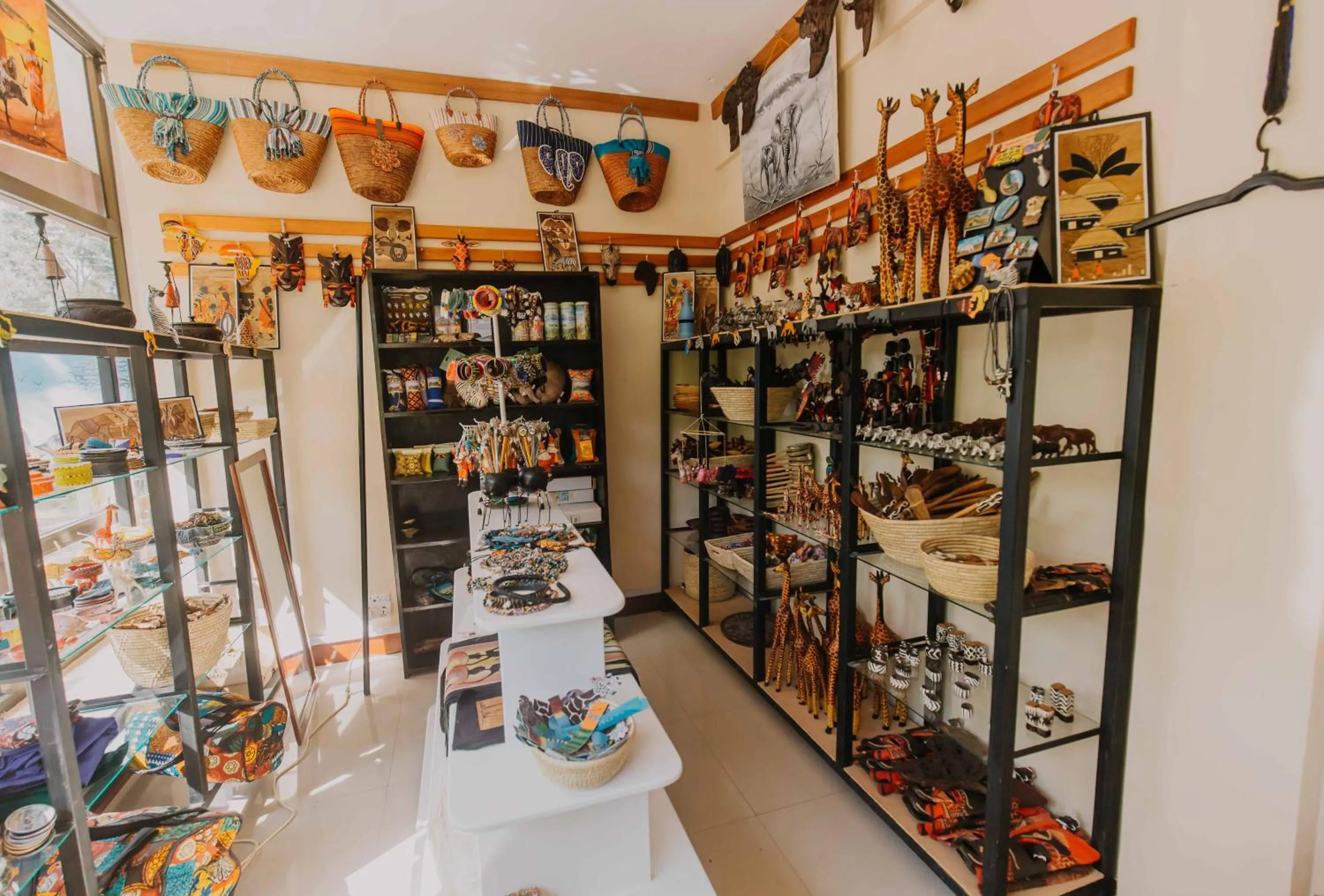 Shopping Area in Panama Garden Resort