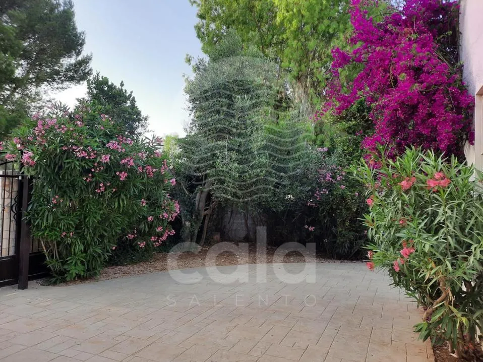 Day in Villa Teresa - giardino privato By Cala Salento