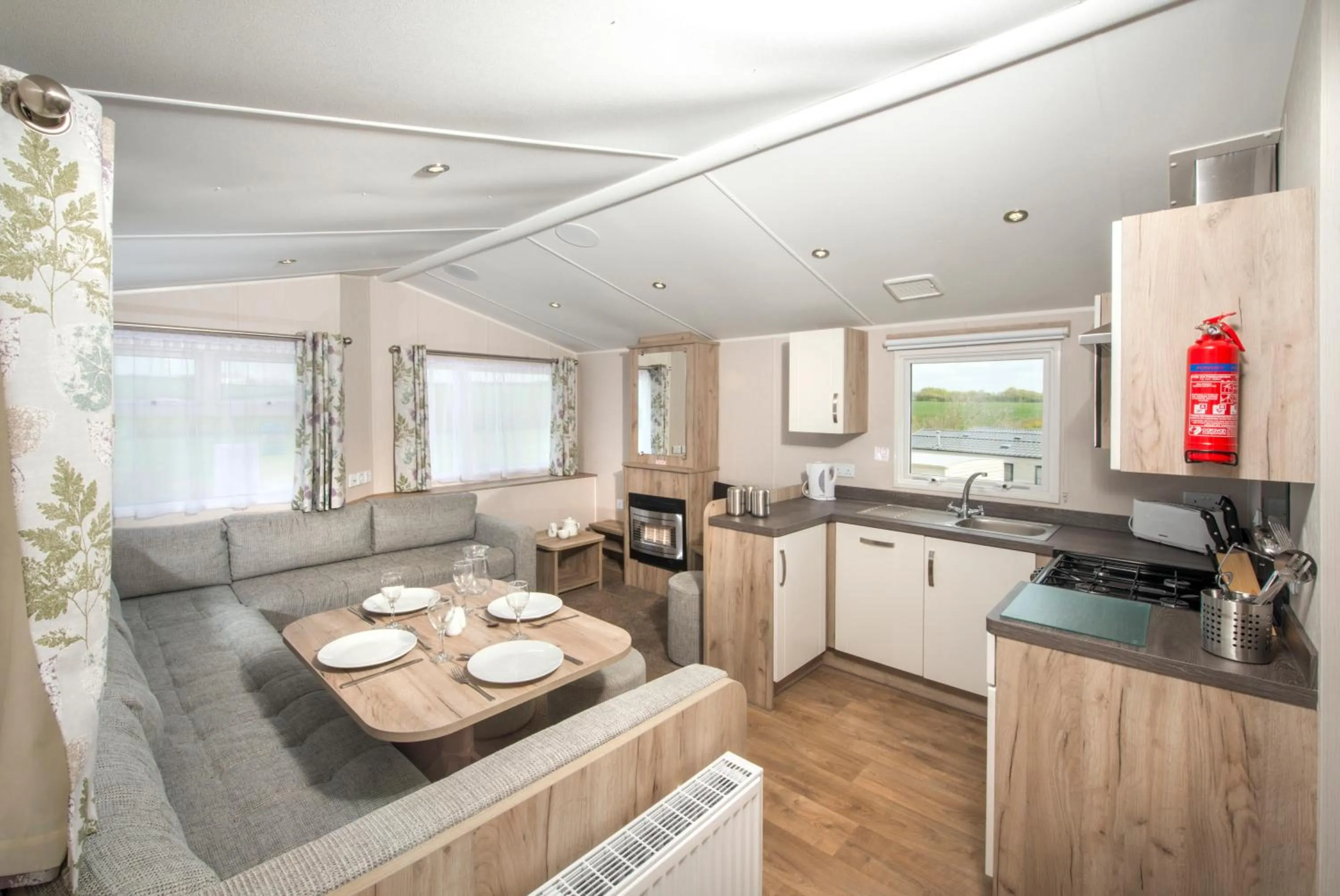 Kitchen or kitchenette in South Bay Holiday Park