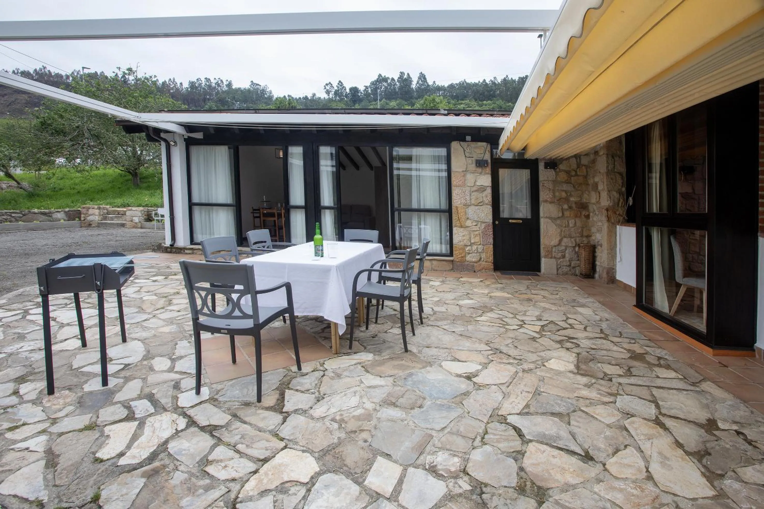 Patio in Hotel Rural Valleoscuru