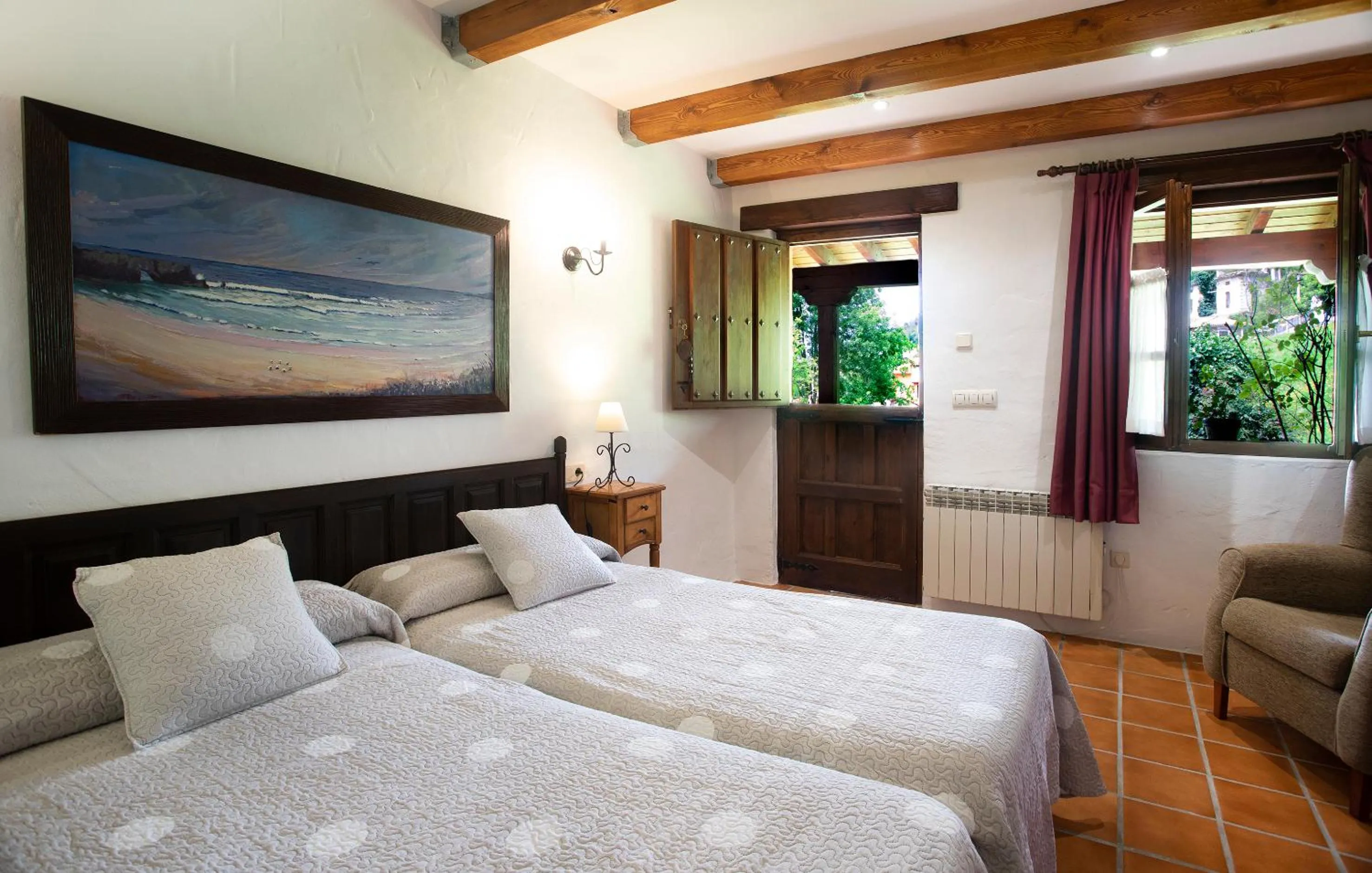 Photo of the whole room, Bed in Hotel Rural Valleoscuru