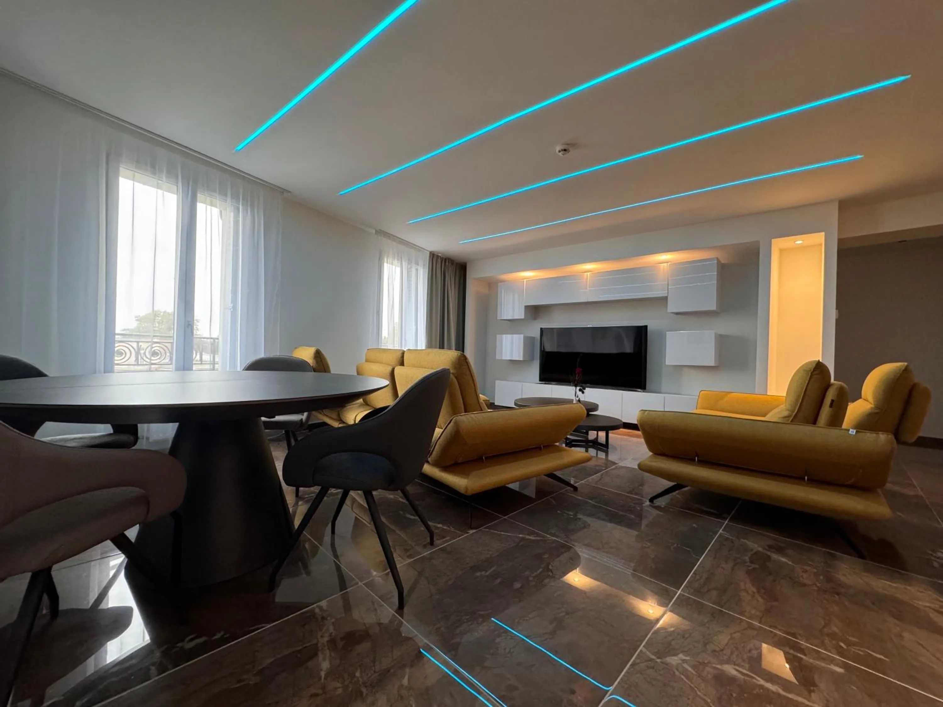 Living room in Brit Hotel de Grignan Vichy