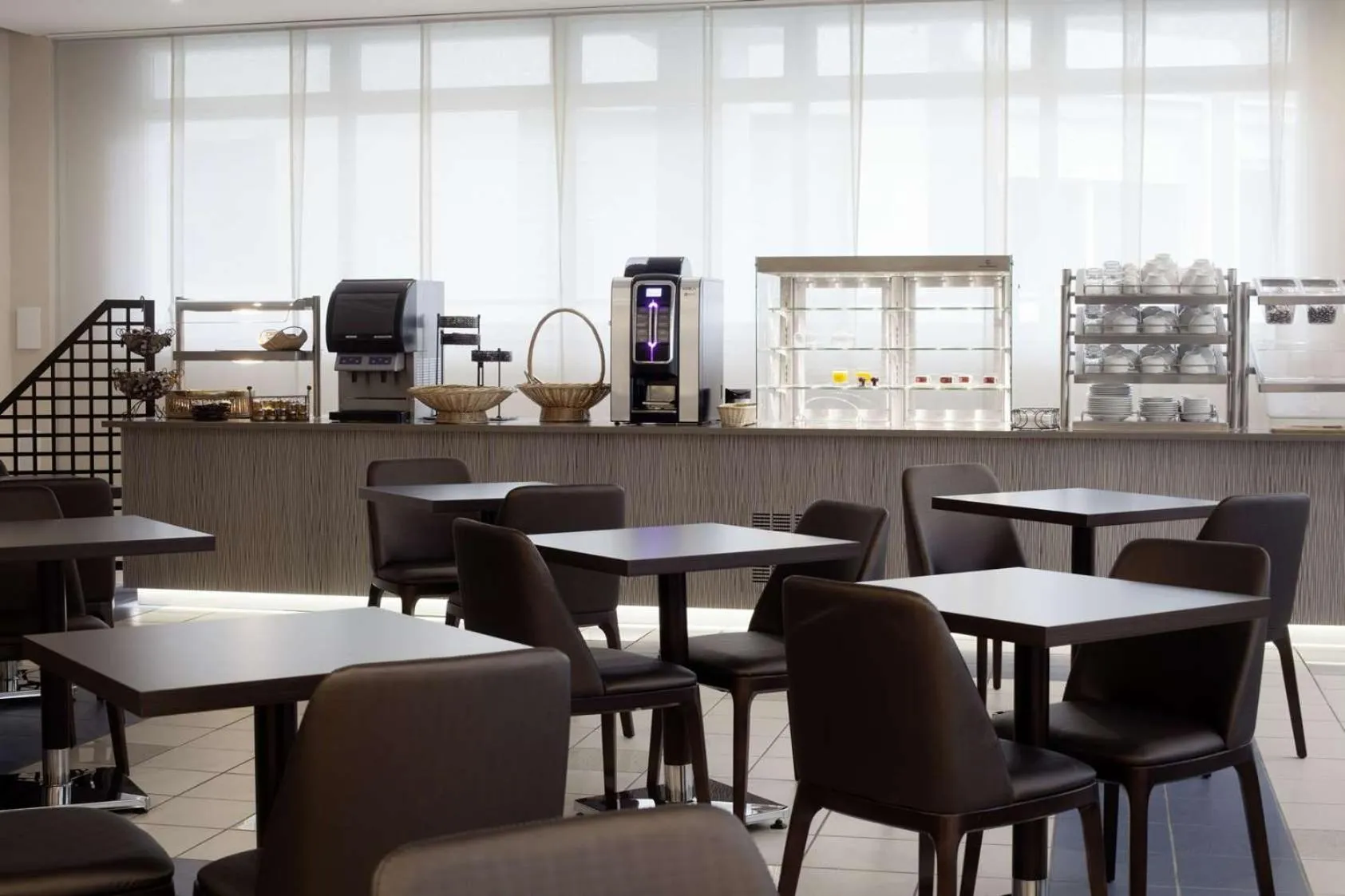 Breakfast in Brit Hotel de Grignan Vichy