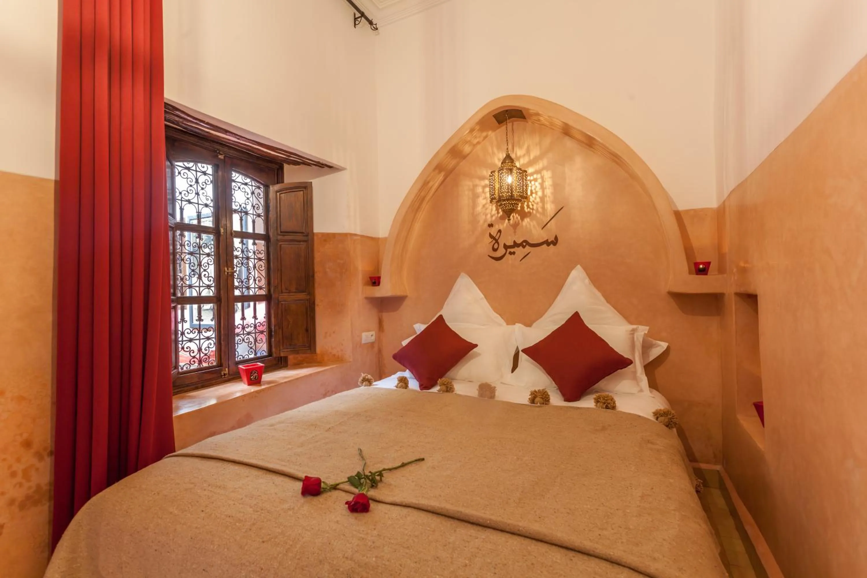 Patio, Bed in Riad Dar Yema