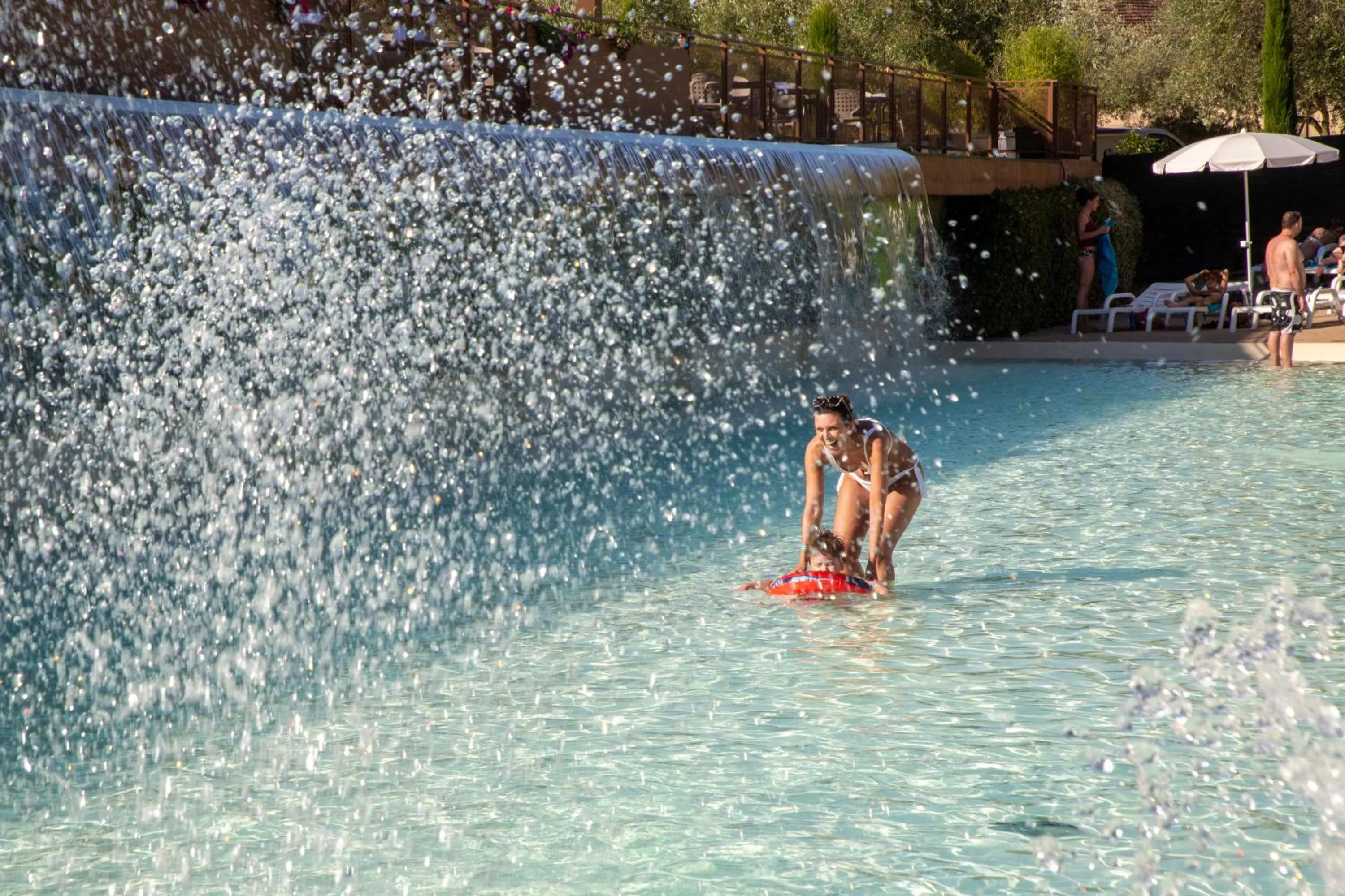 Swimming pool in hu Firenze Camping in Town
