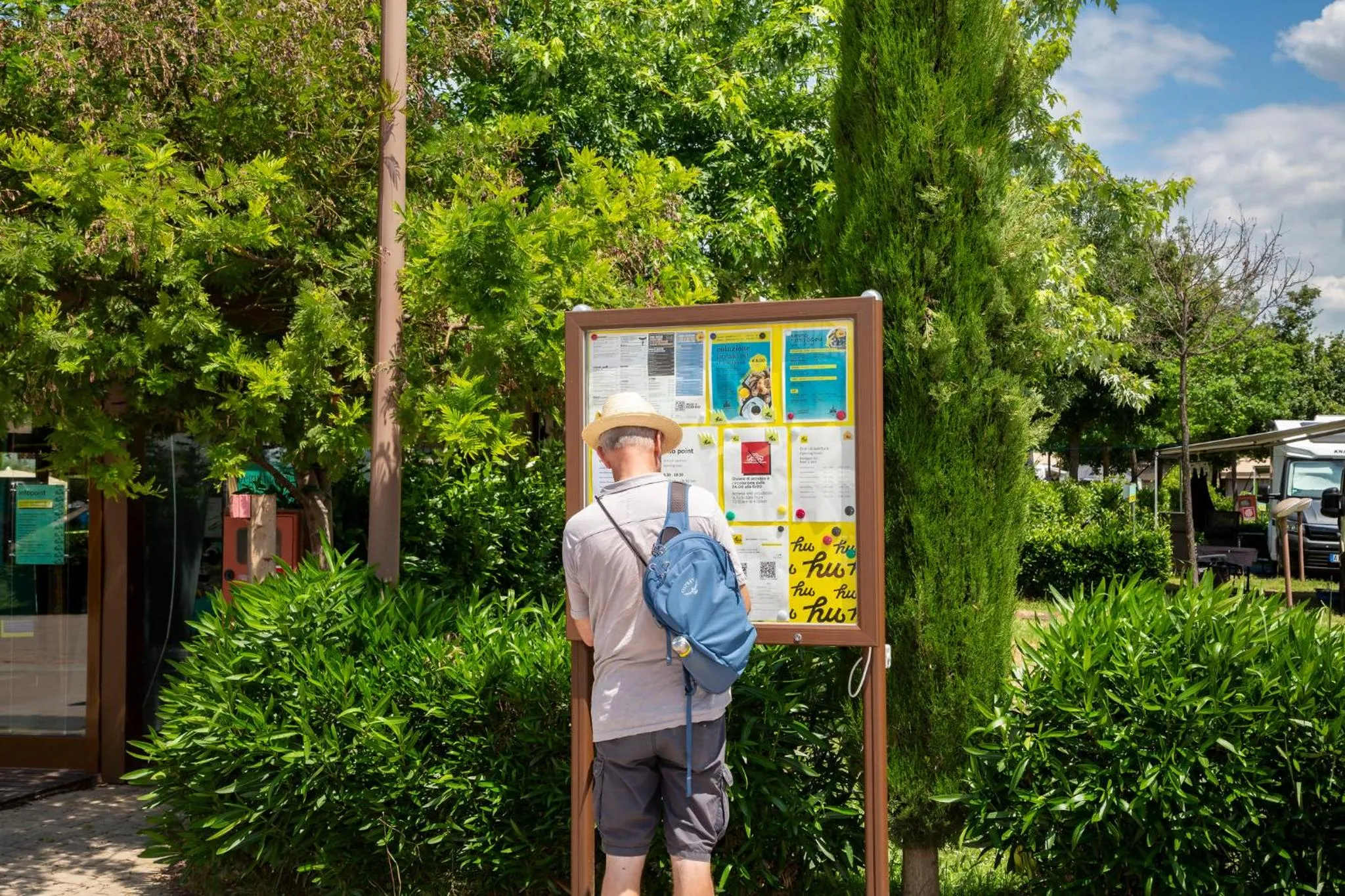 Property building in hu Firenze Camping in Town