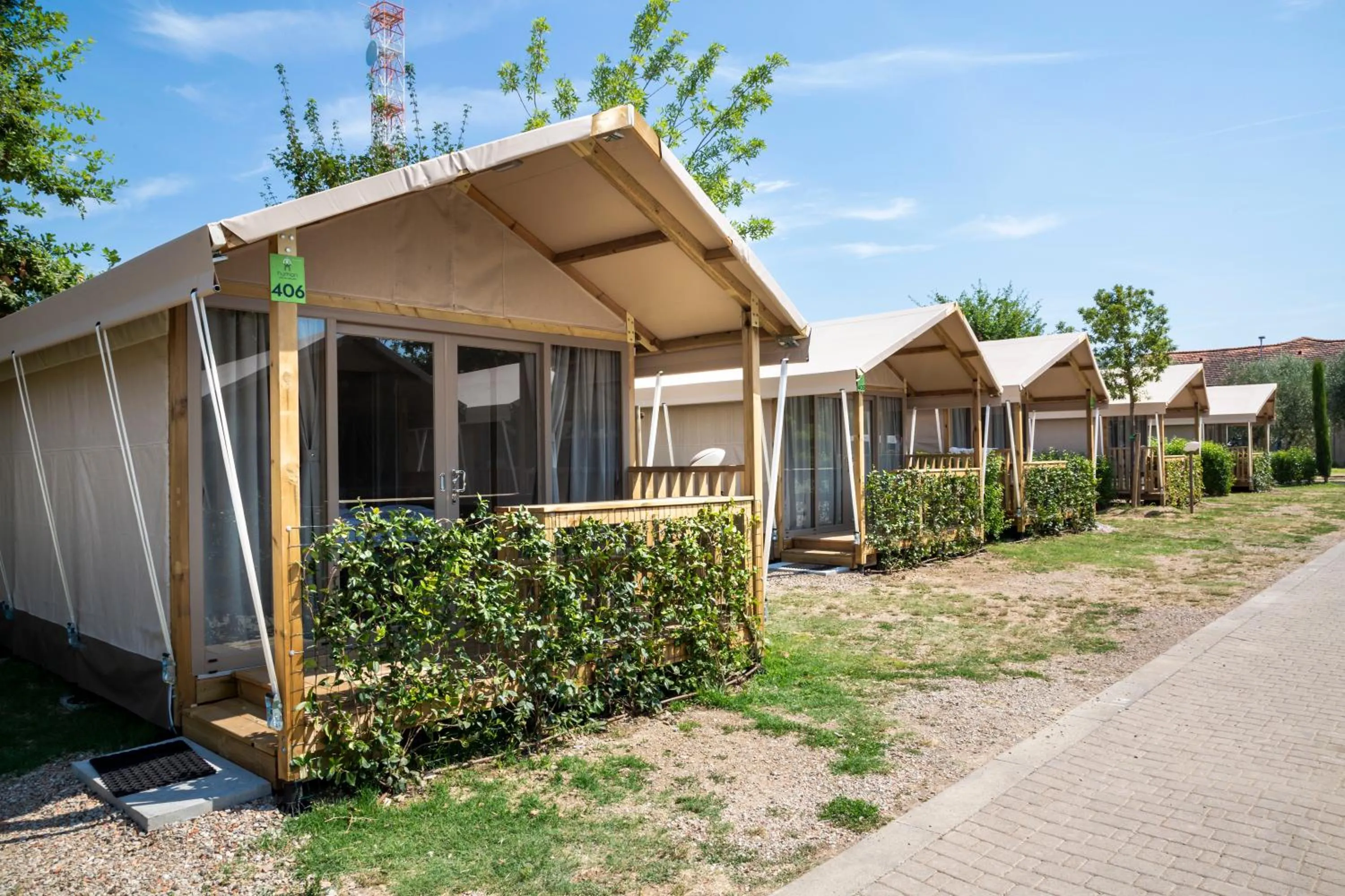 Property building in hu Firenze Camping in Town