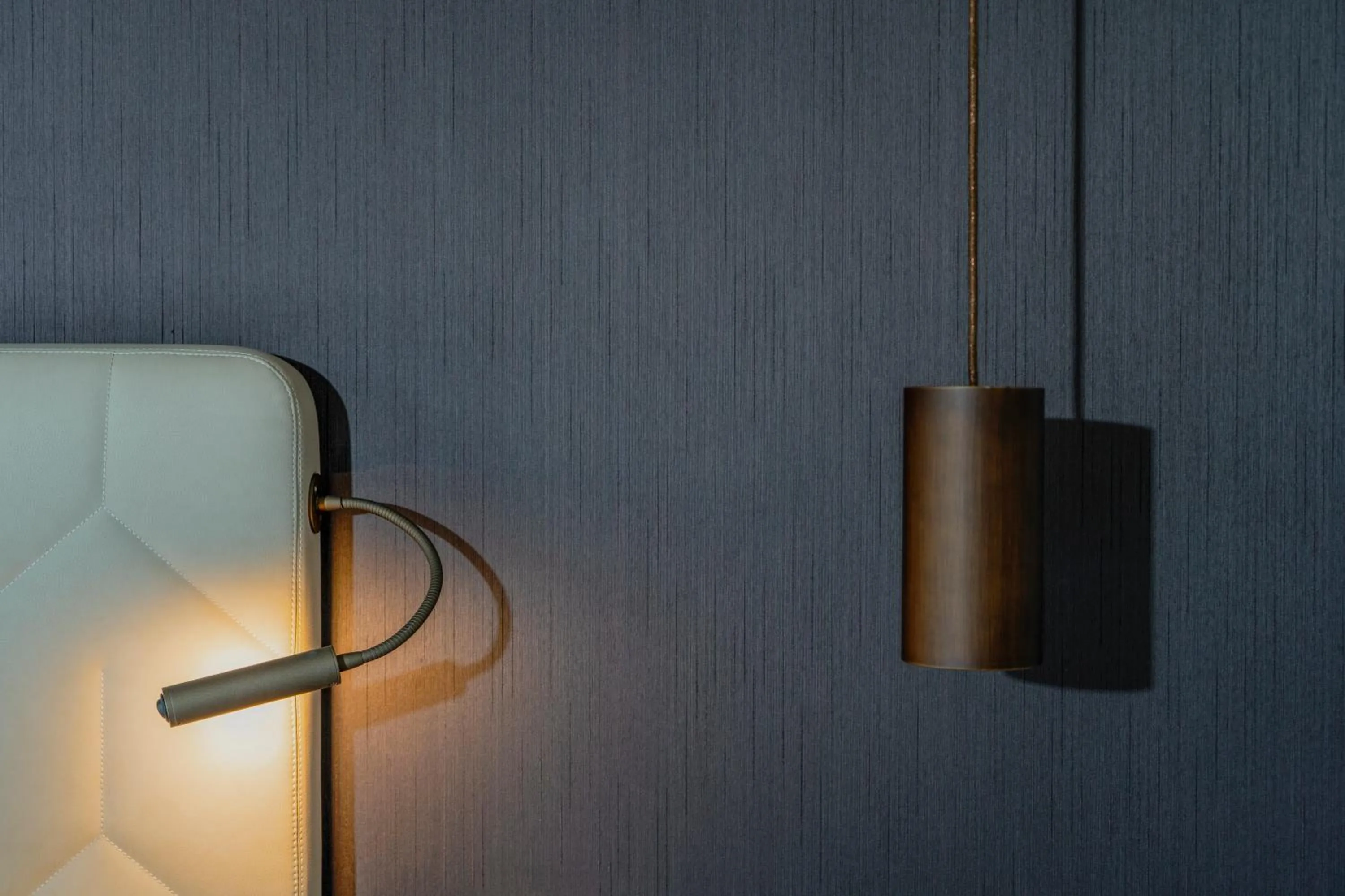 Bed in Hotel VIU Milan, a Member of Design Hotels