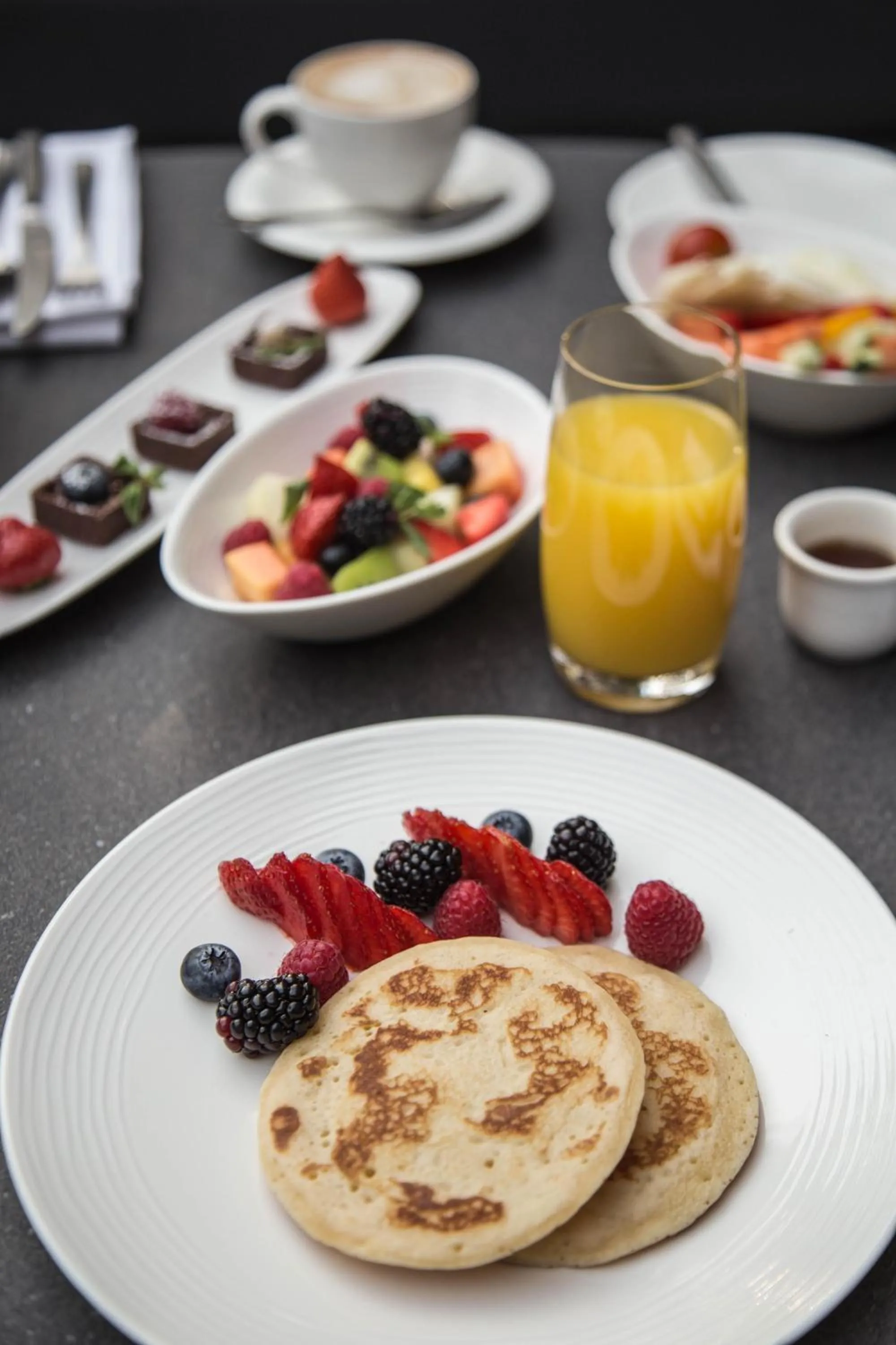 Breakfast in Hotel VIU Milan, a Member of Design Hotels