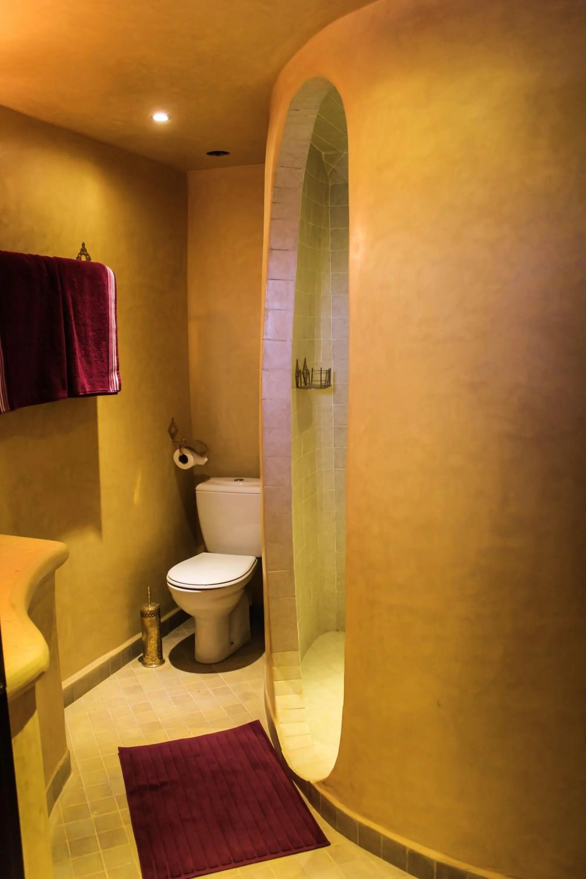 Bathroom in Dar Amoudou