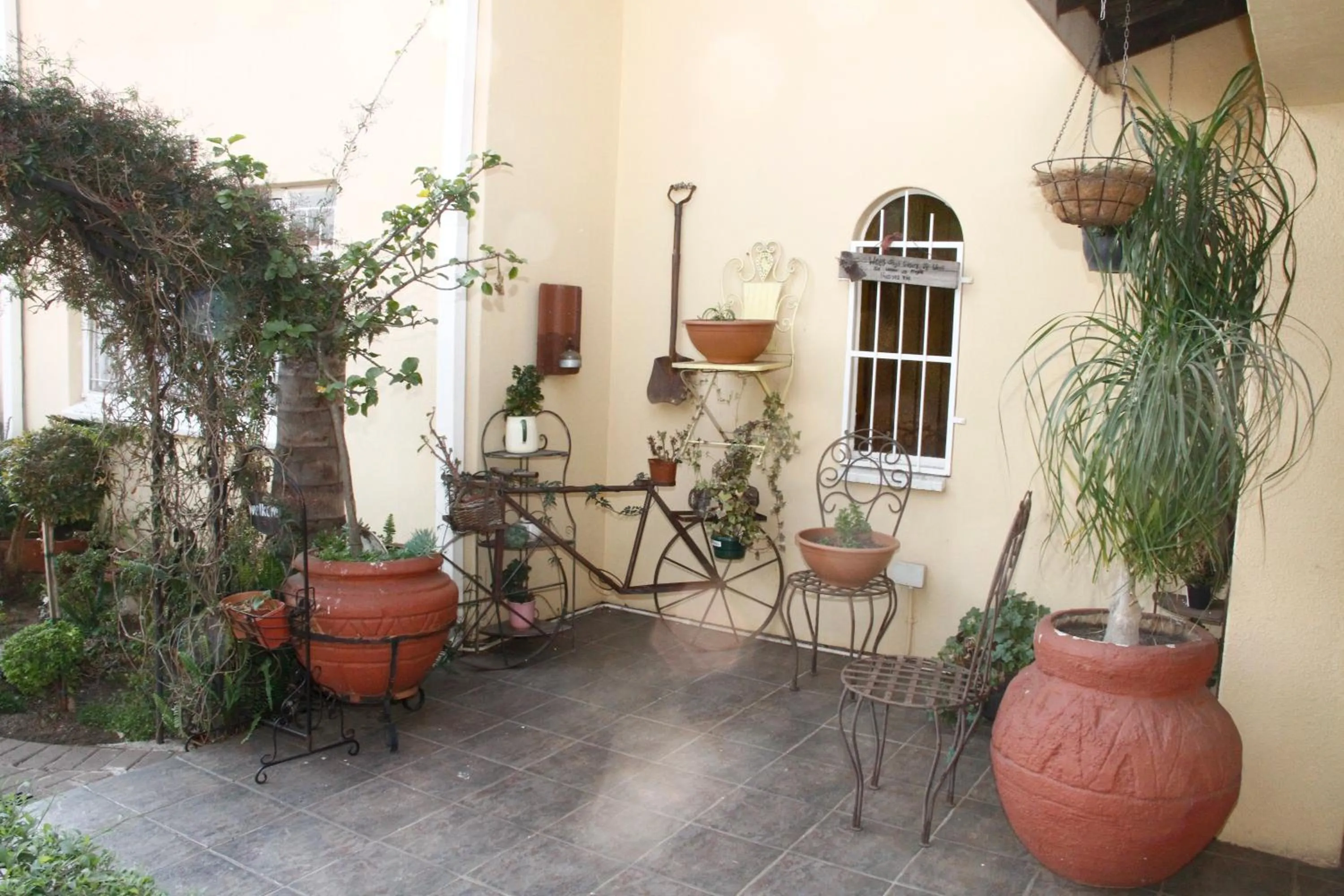 Property building in Kalahari Guest House