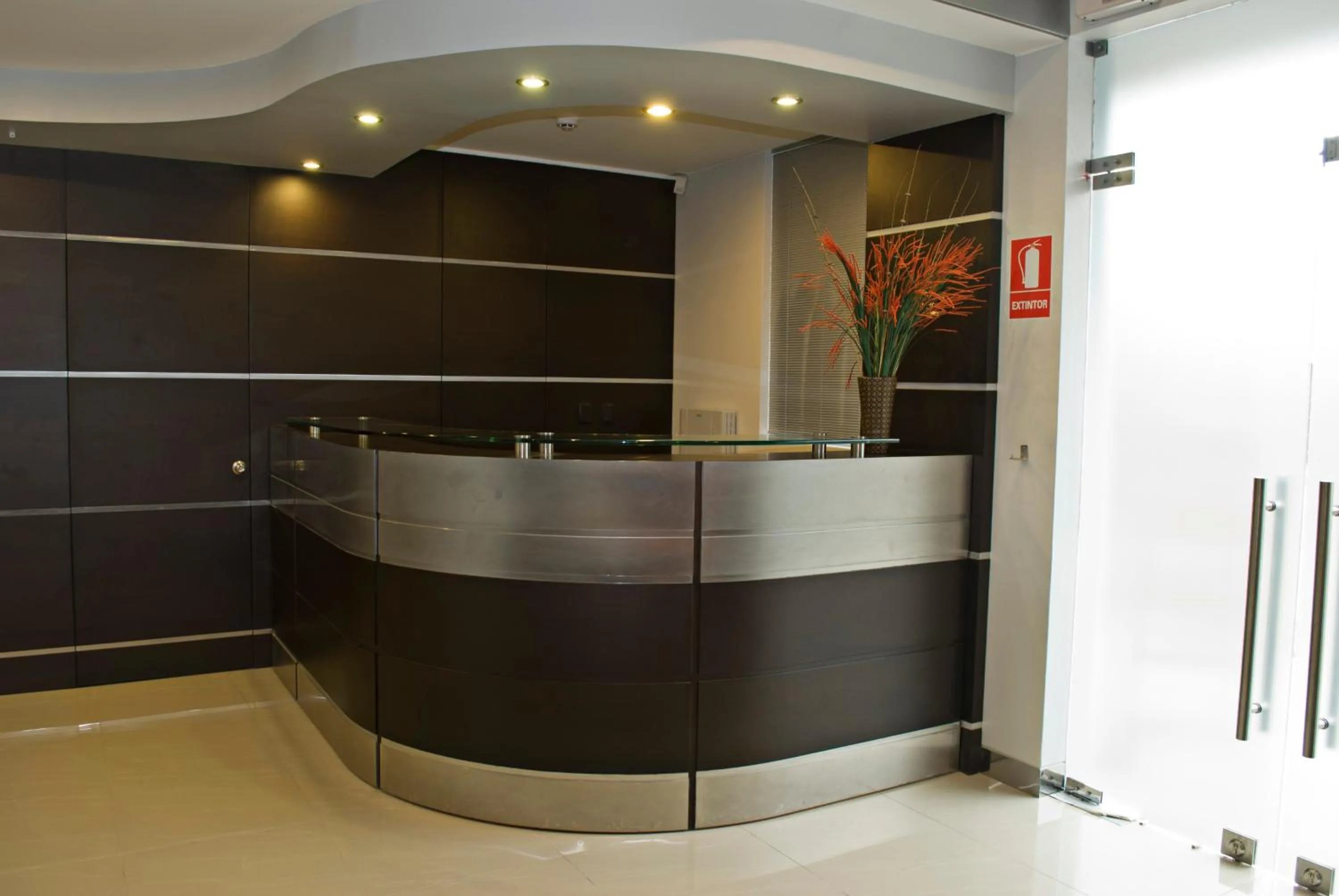 Lobby or reception in Flamante Hotel & Suite