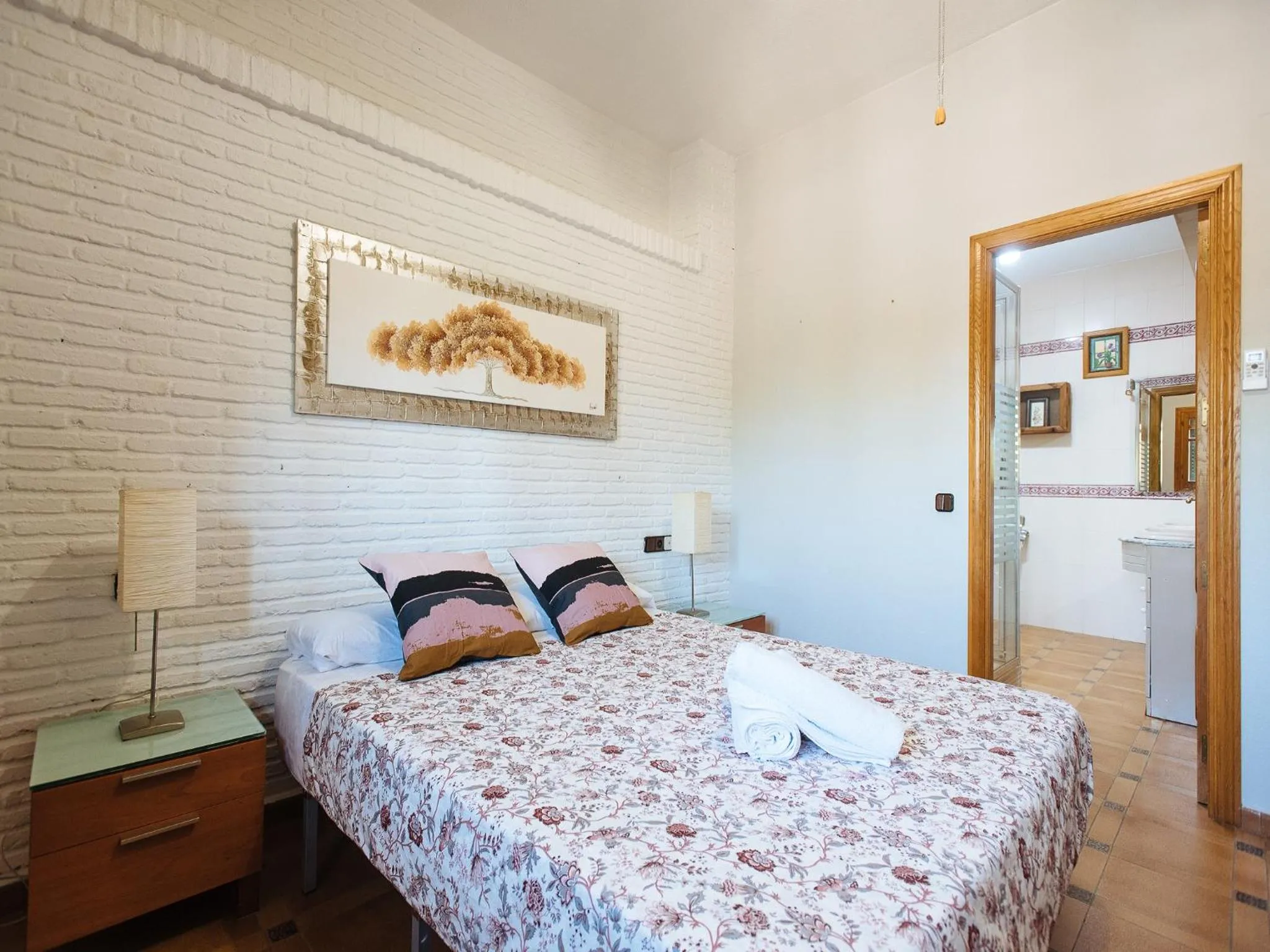 Bed in Divi Apartments Villa Reyes