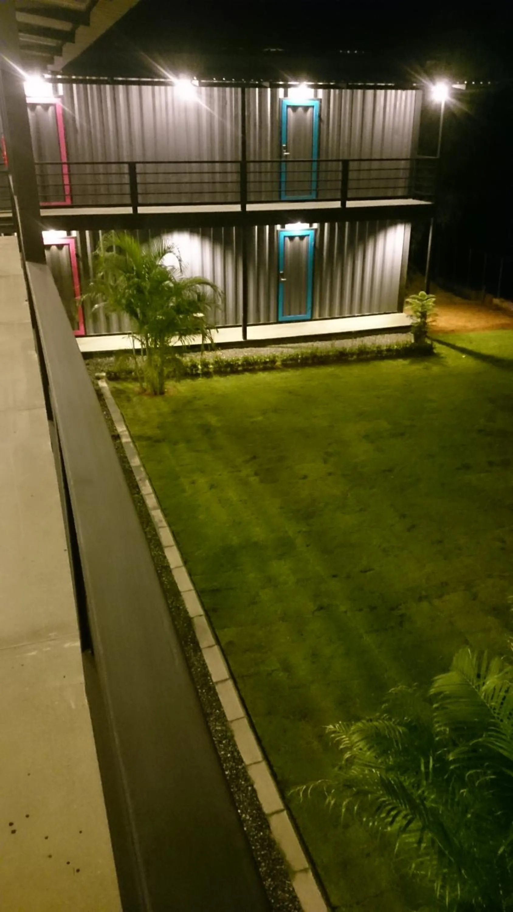 Garden in Na-tub Hostel