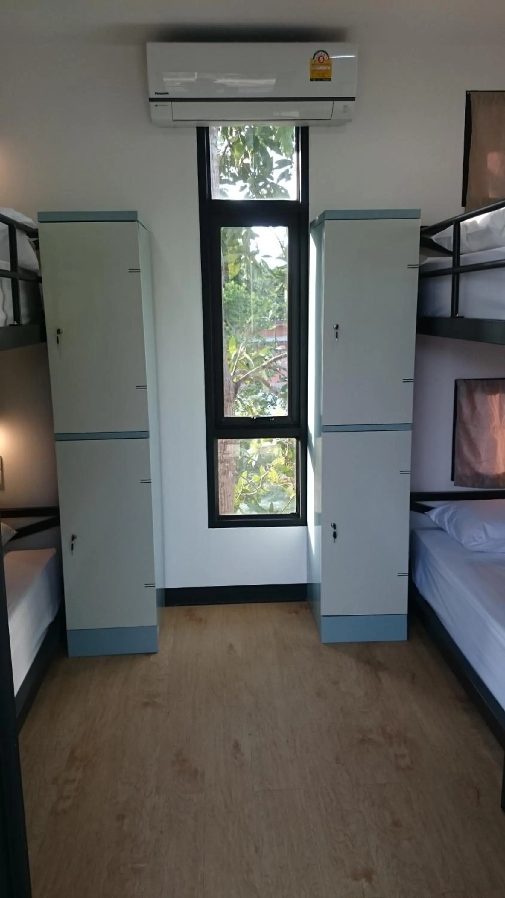 bunk bed, Bed in Na-tub Hostel