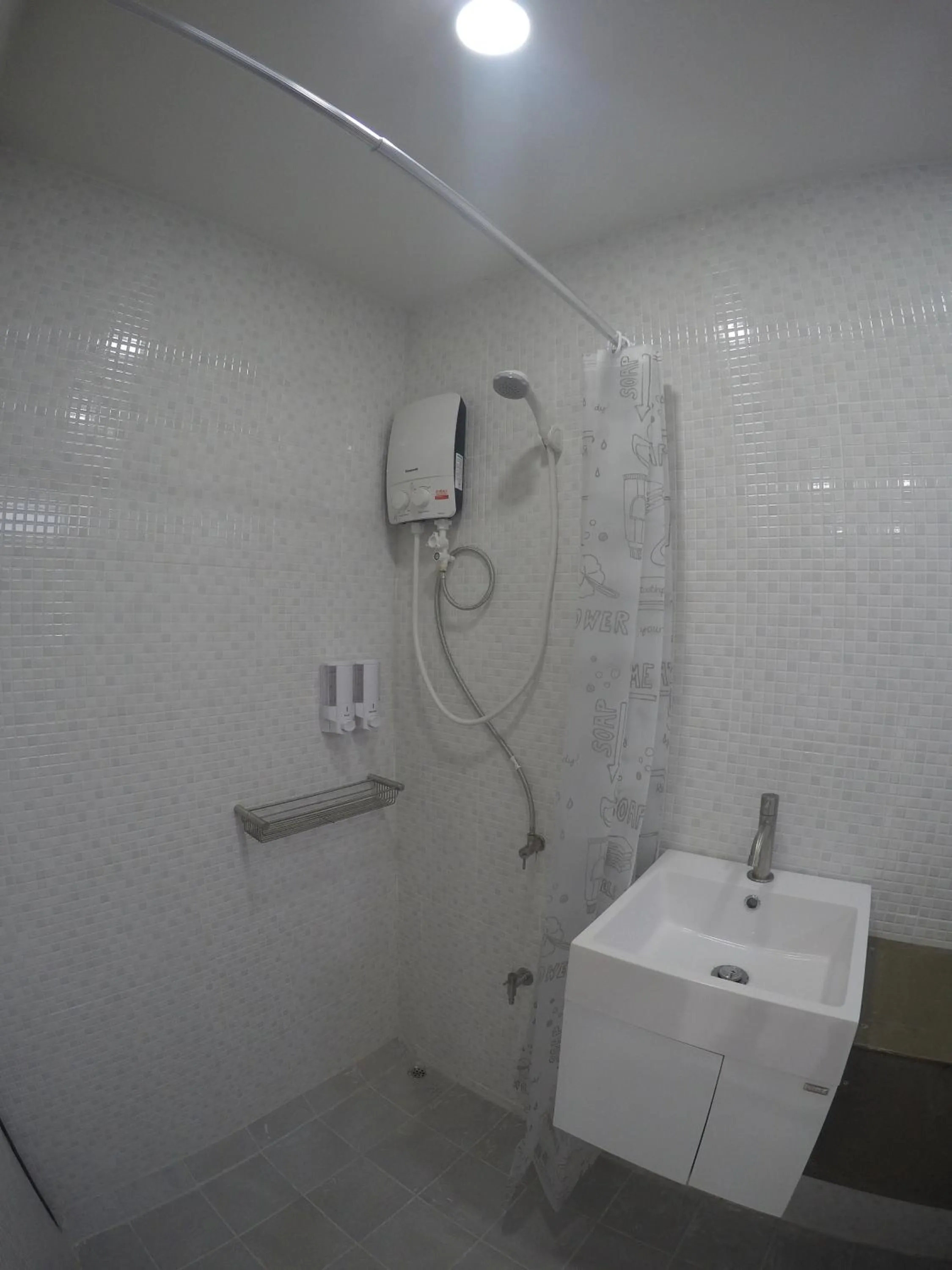 Bathroom in Na-tub Hostel