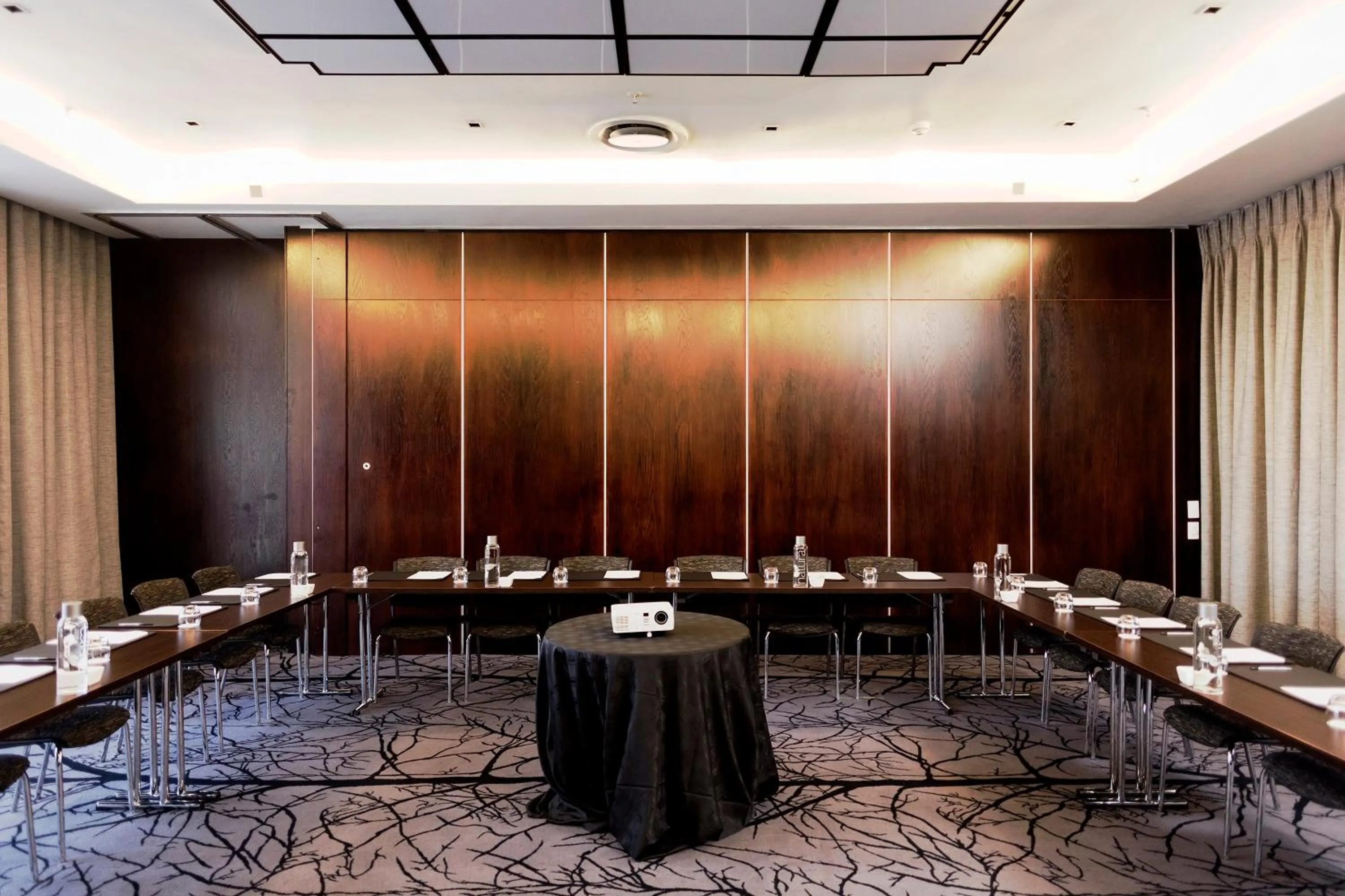 Banquet/Function facilities in DAVINCI Suites