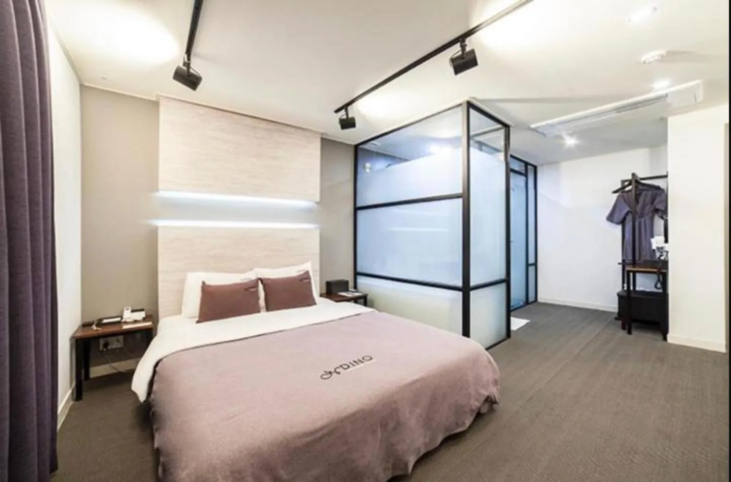 Bed in Busan Station Dino Hotel