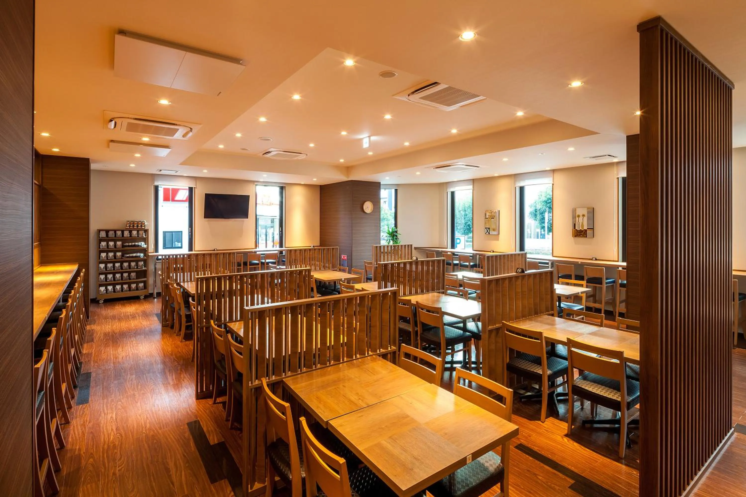 Restaurant/places to eat in Hotel Route-Inn Higashihiroshima Saijo Ekimae