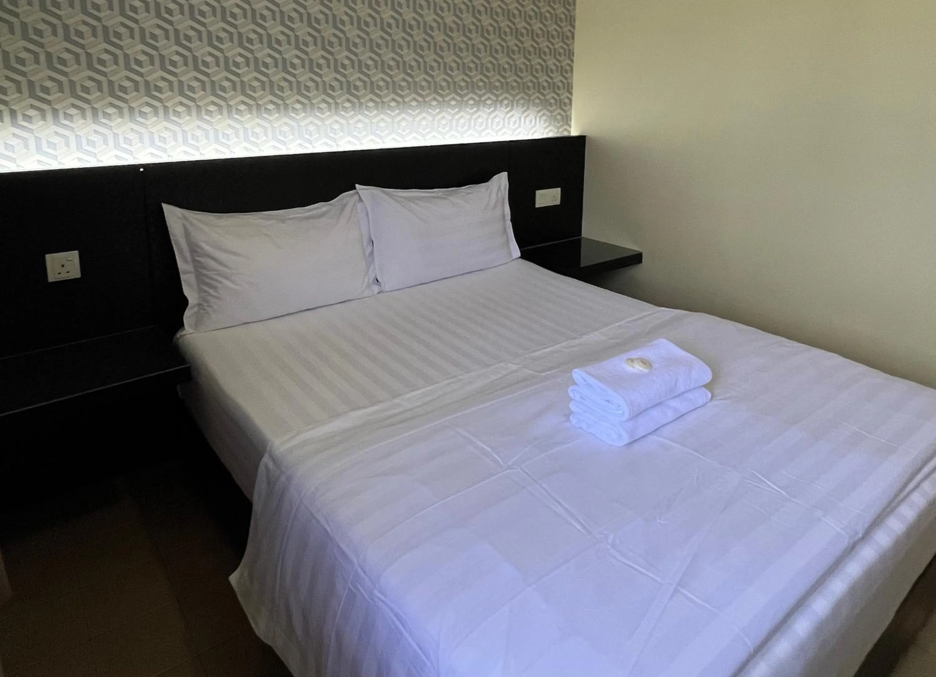 Bed in Pekan Auto City Budget Hotel
